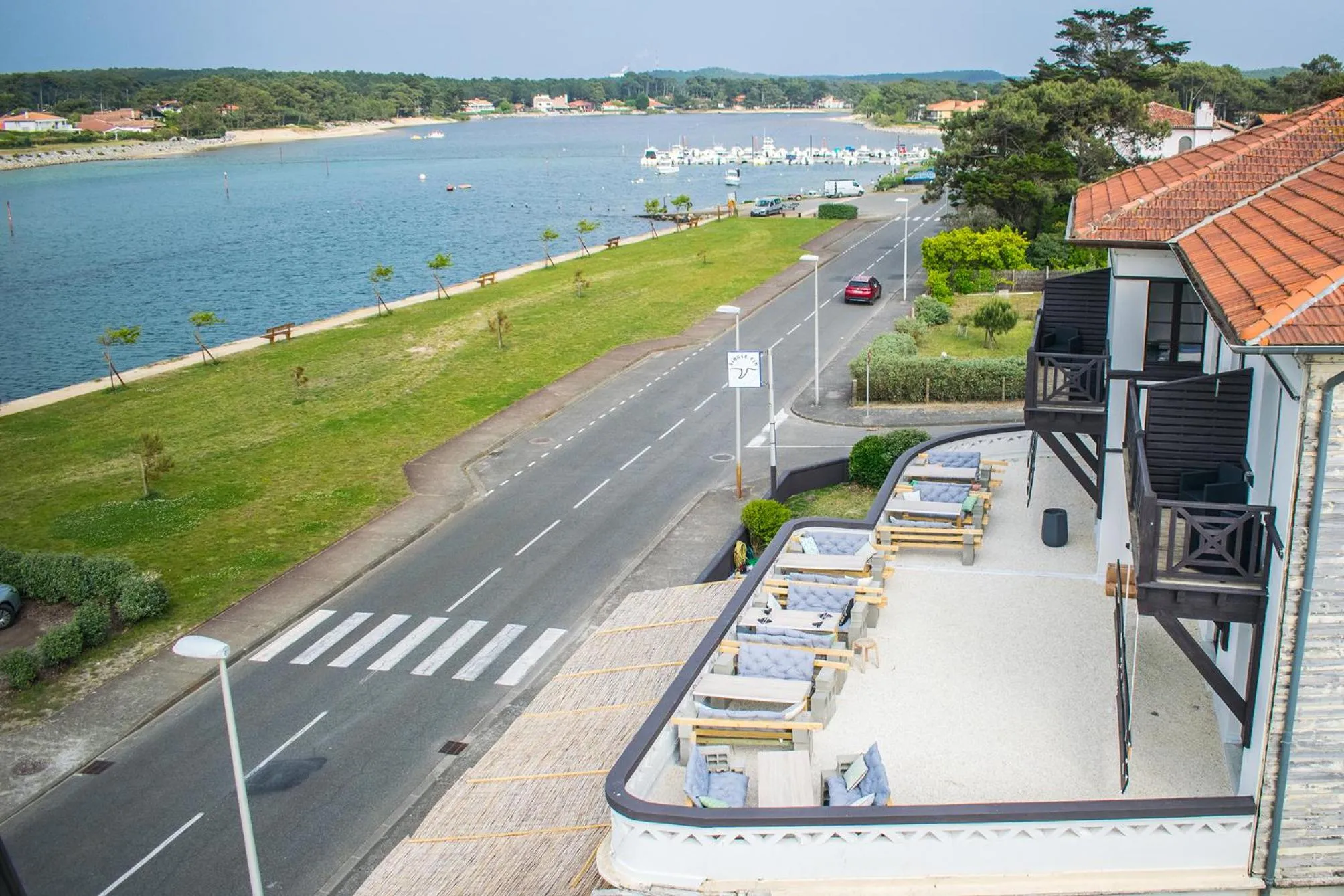 Balcony/Terrace in Single Fin Hotel & Lodge