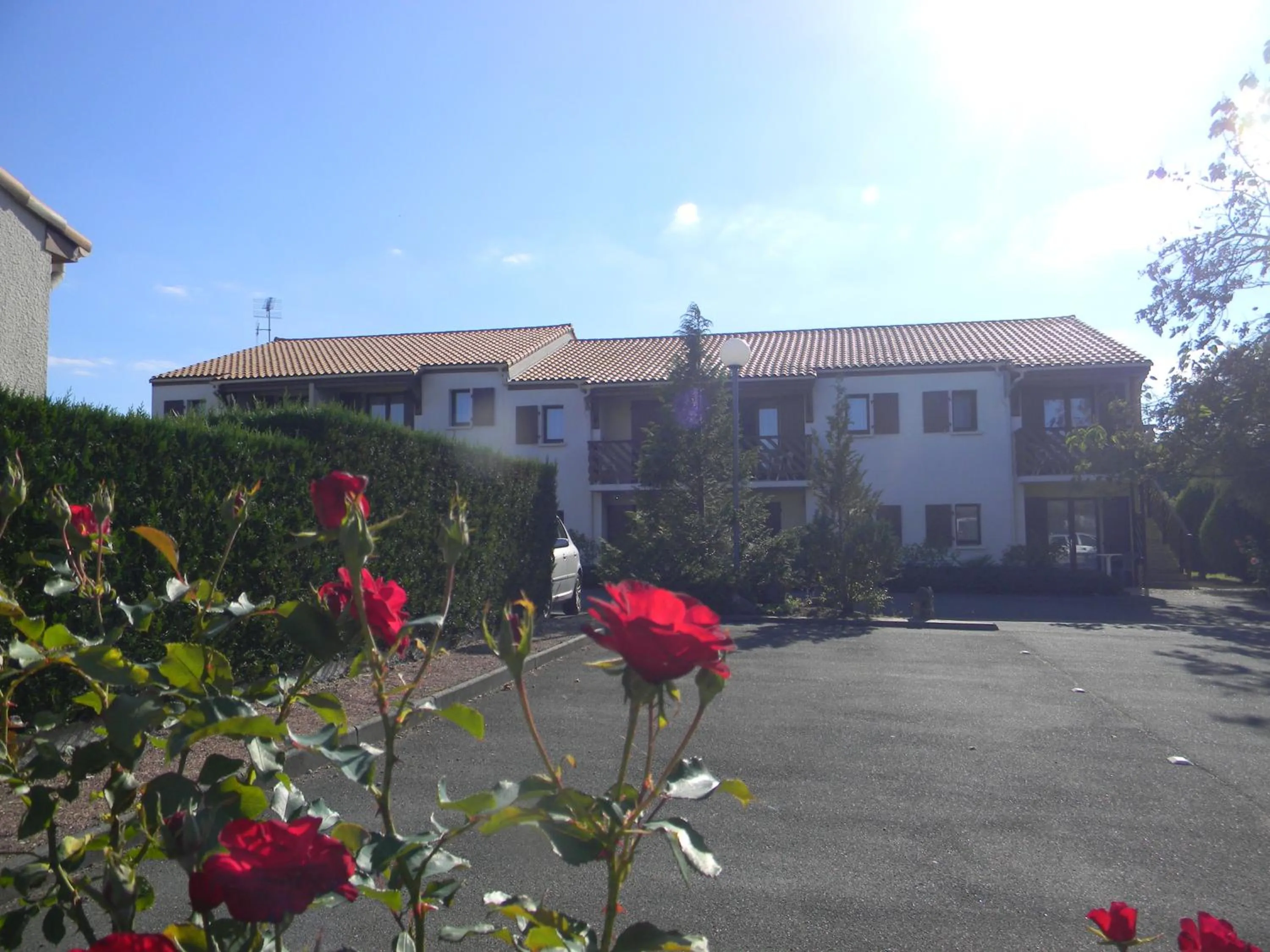 Facade/entrance in Résidence Hôtelière Hélios