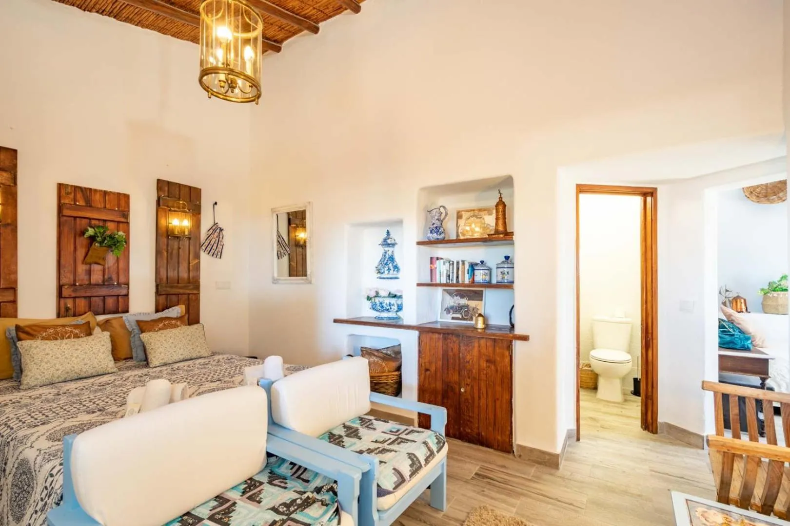 Bedroom in Bem Parece by Umbral