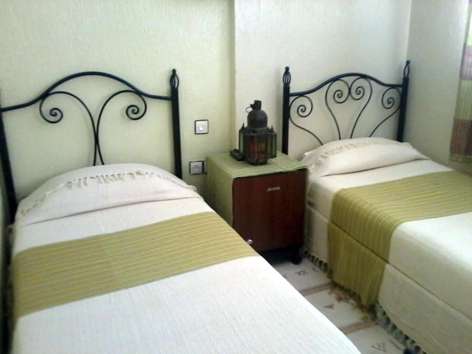 Bedroom, Bed in Hôtel Tijani