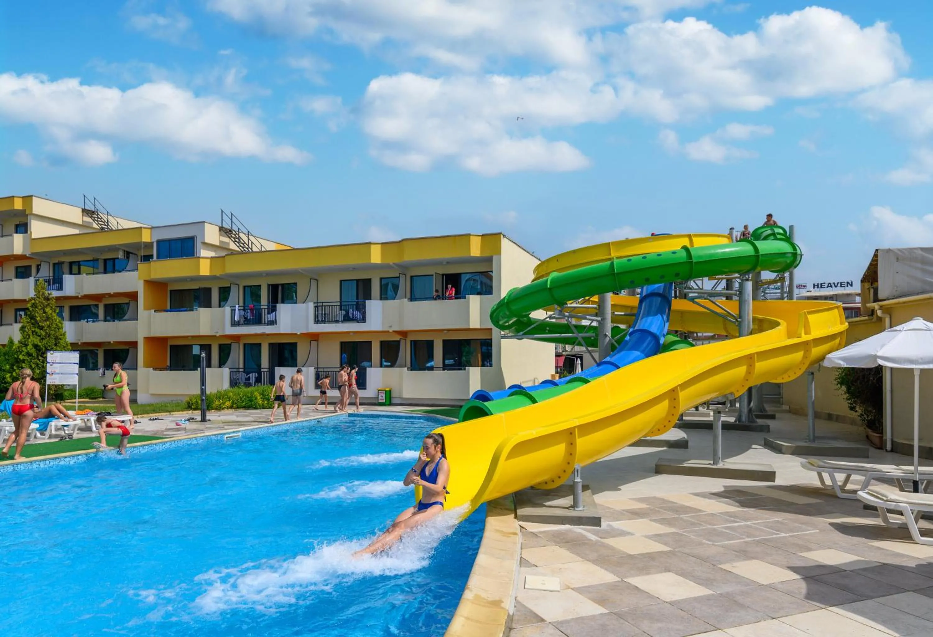 Hotel Glarus Beach