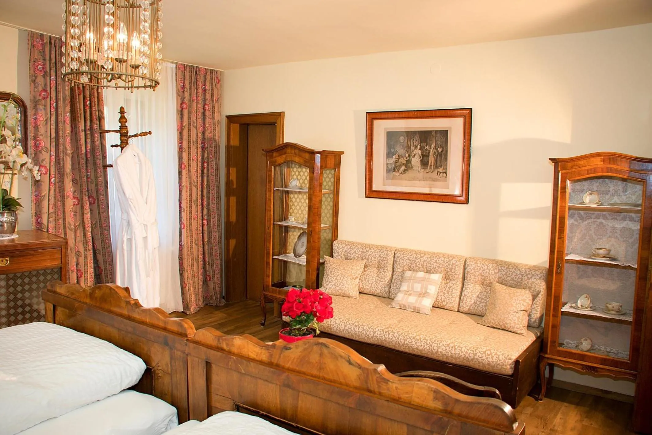 Bed in Gasthof Hohlwegwirt