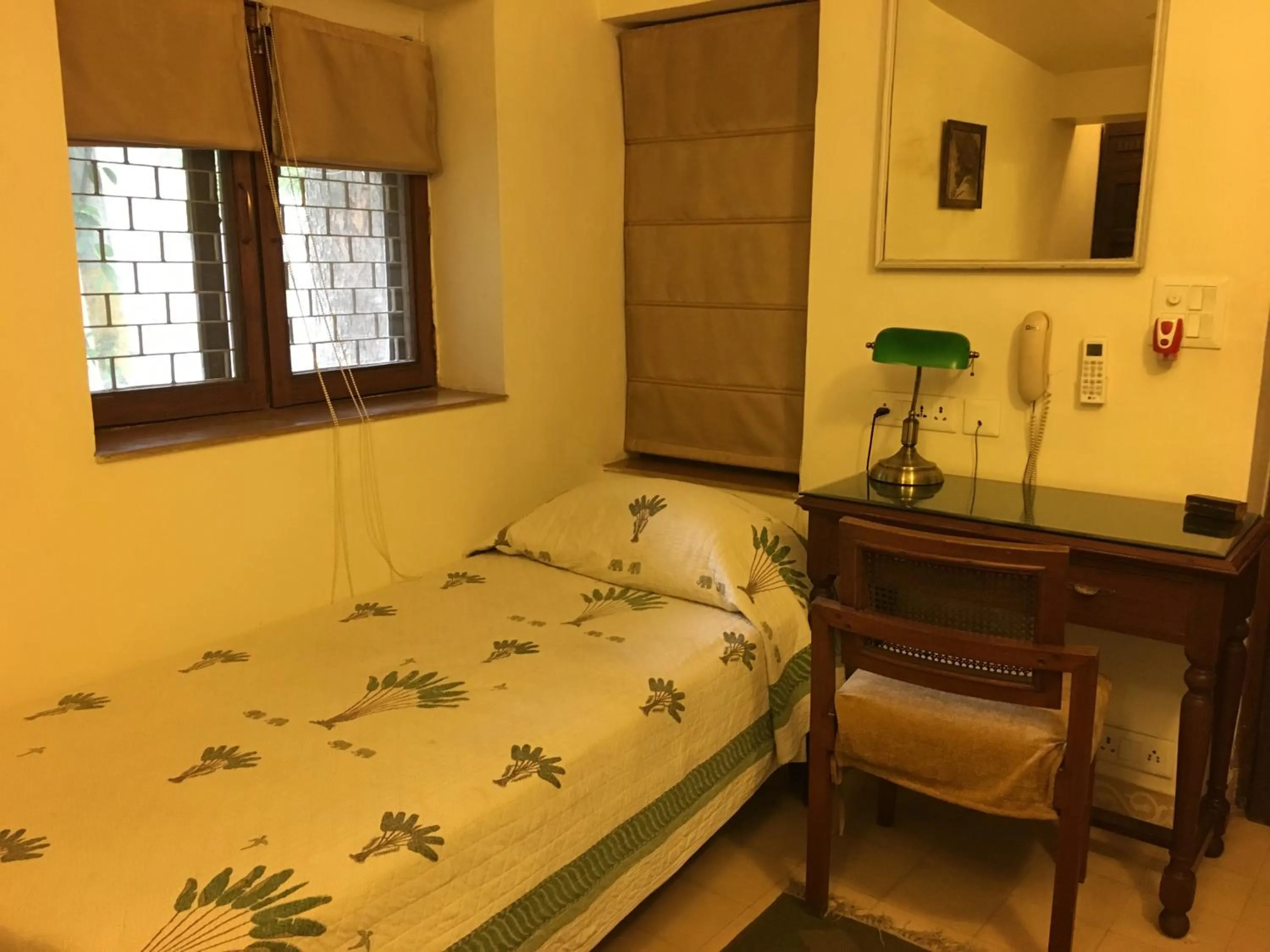 Bed in Lutyens Bungalow