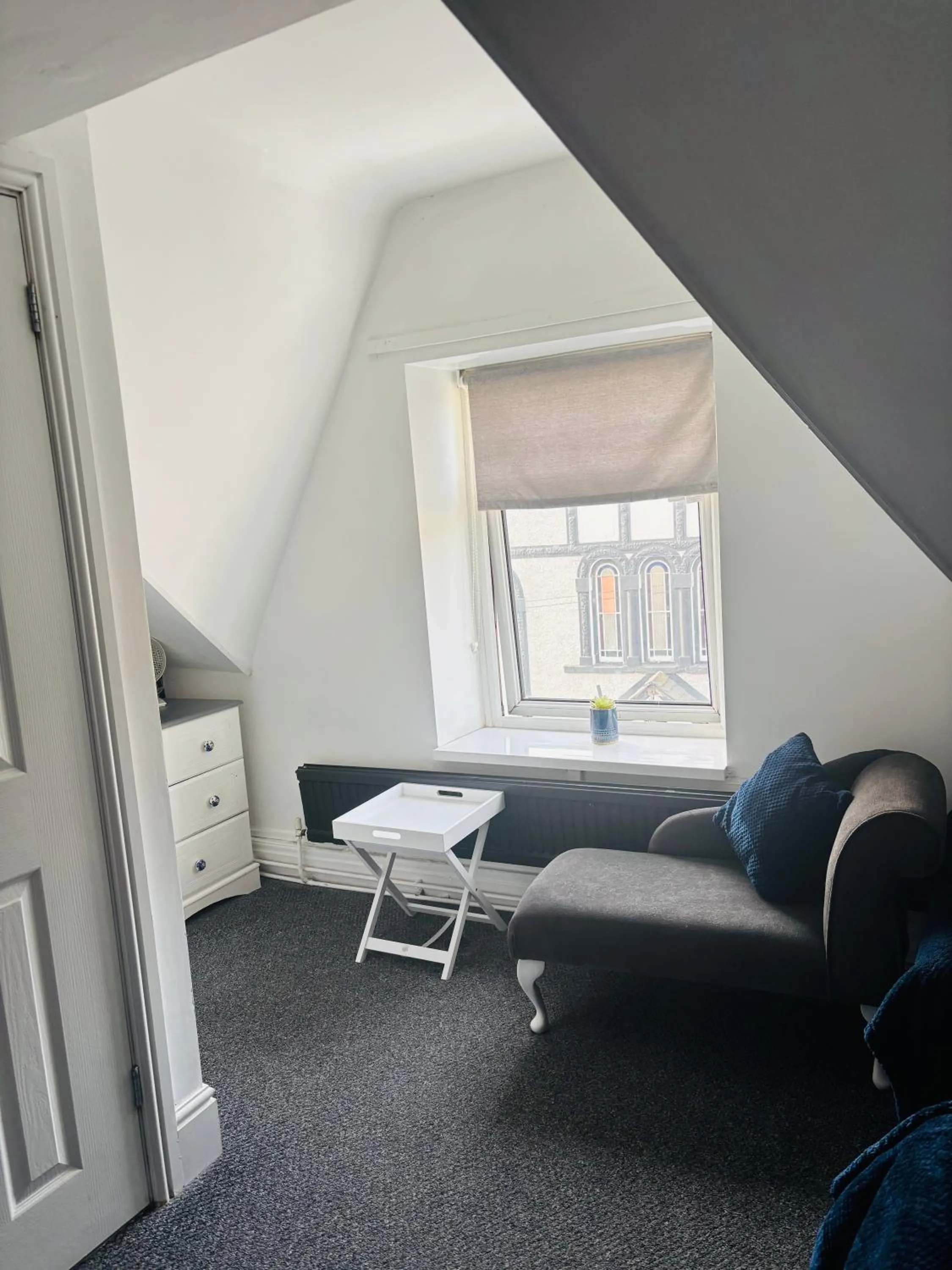 Double or Twin Room with Private Bathroom in Idan House