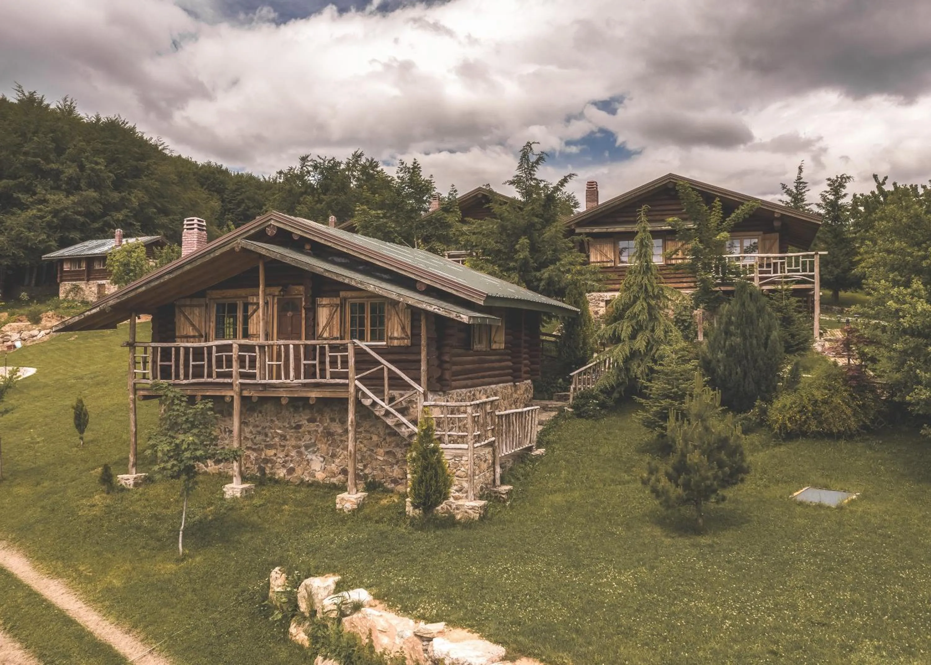 Property building in Sfendamos Wood Village