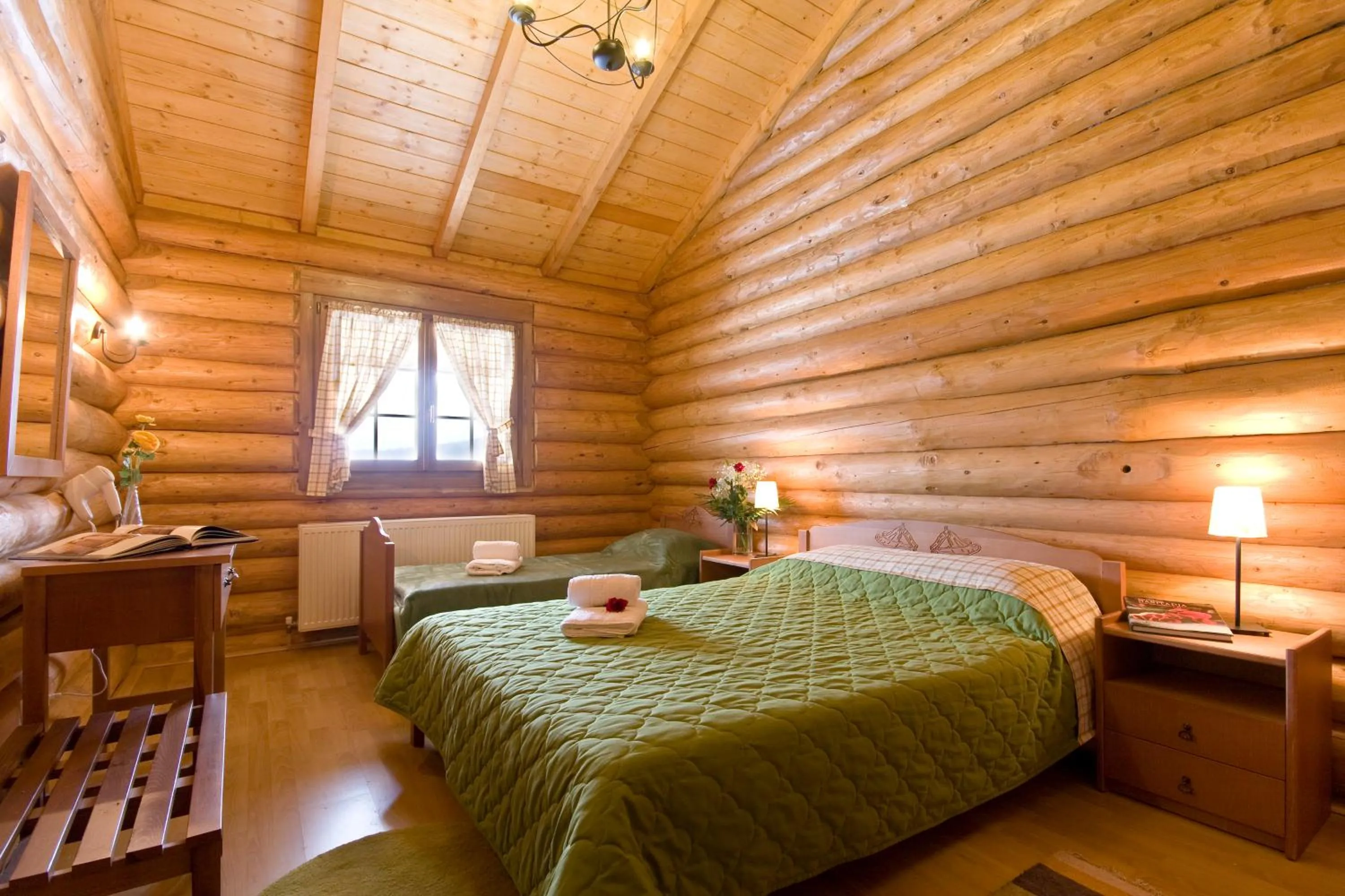 Bed in Sfendamos Wood Village