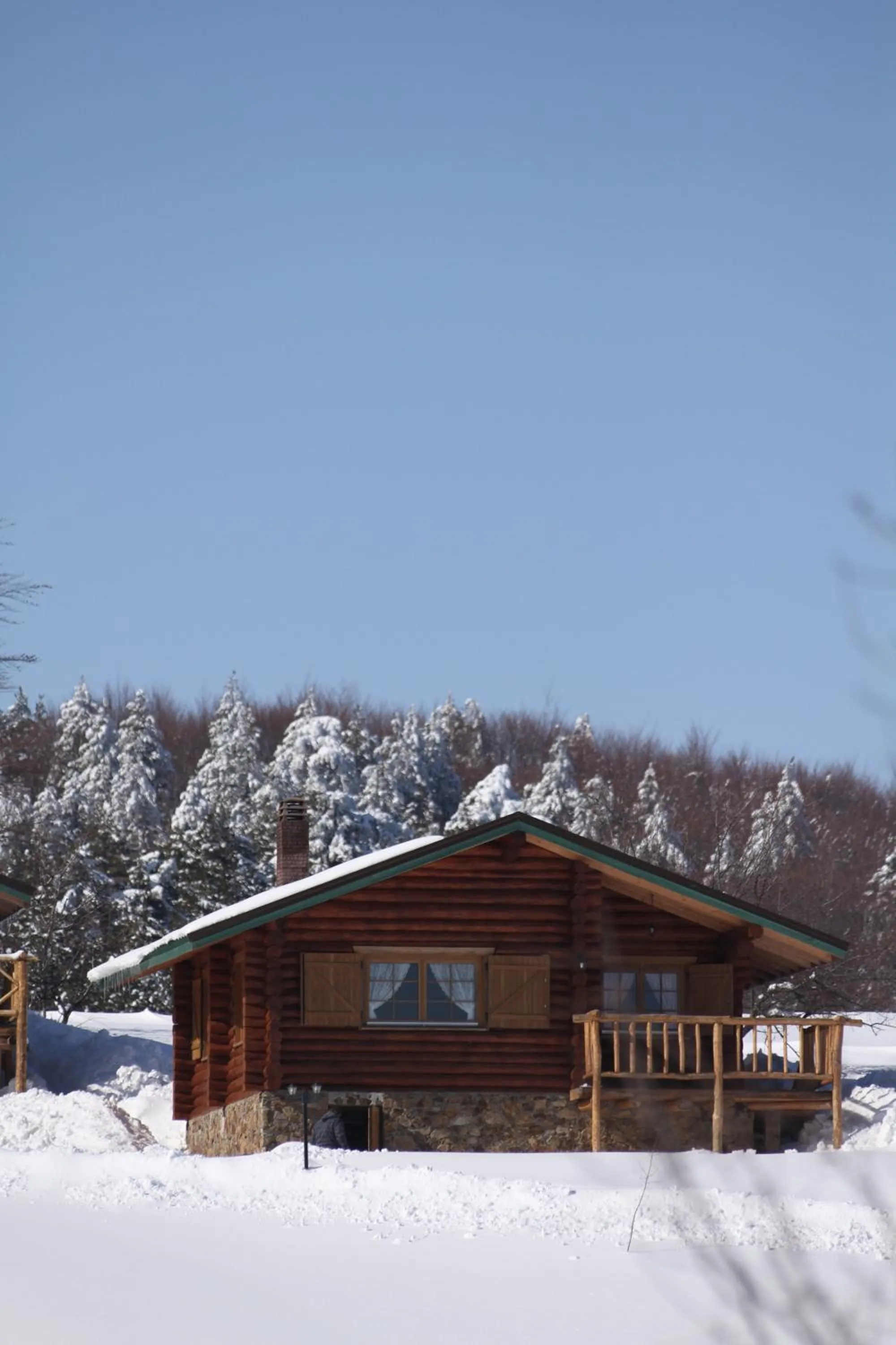 Mountain view in Sfendamos Wood Village
