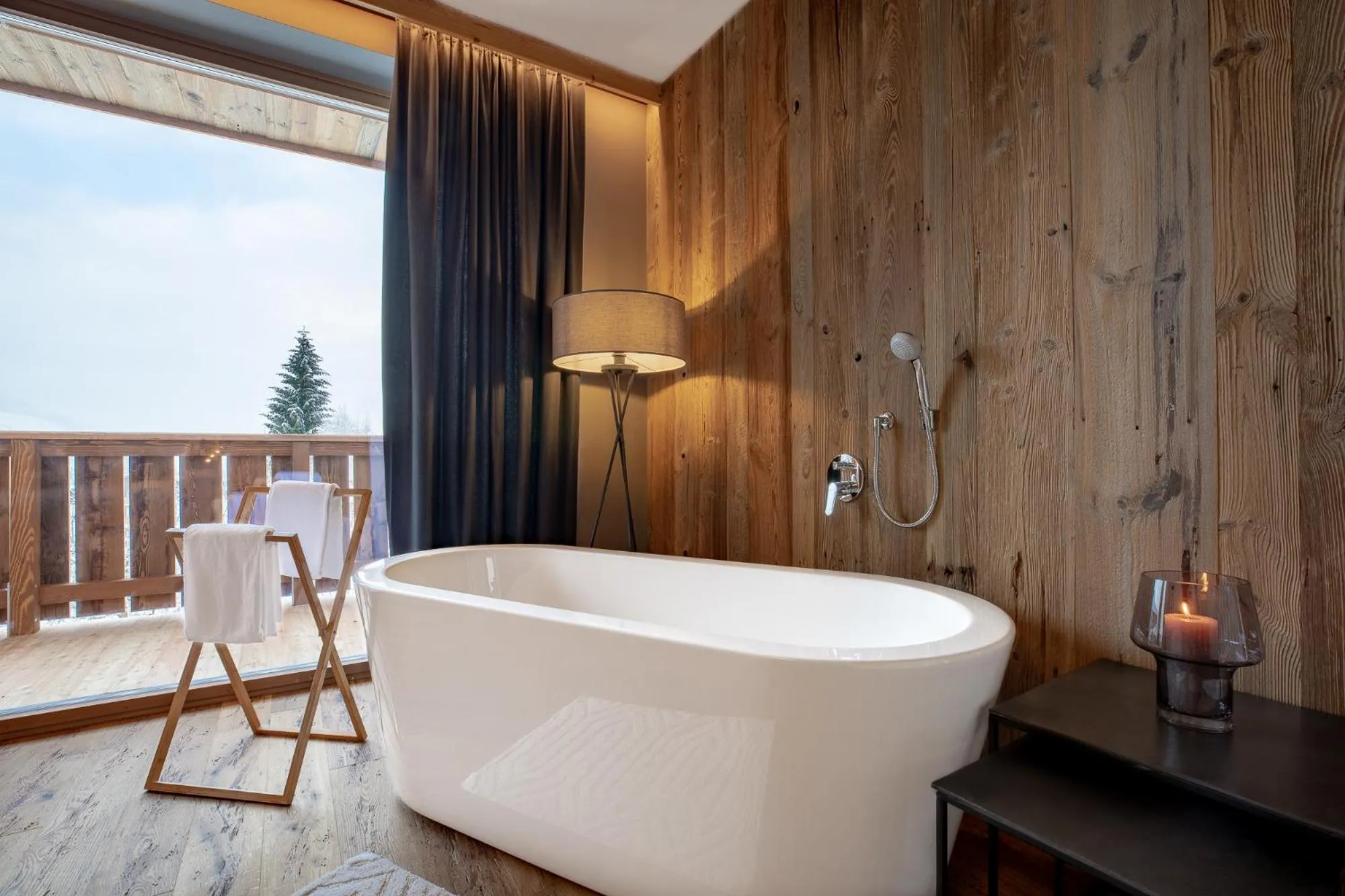 Bathroom in ALMMONTE SENSUM SUITES - Funky Living Hotel