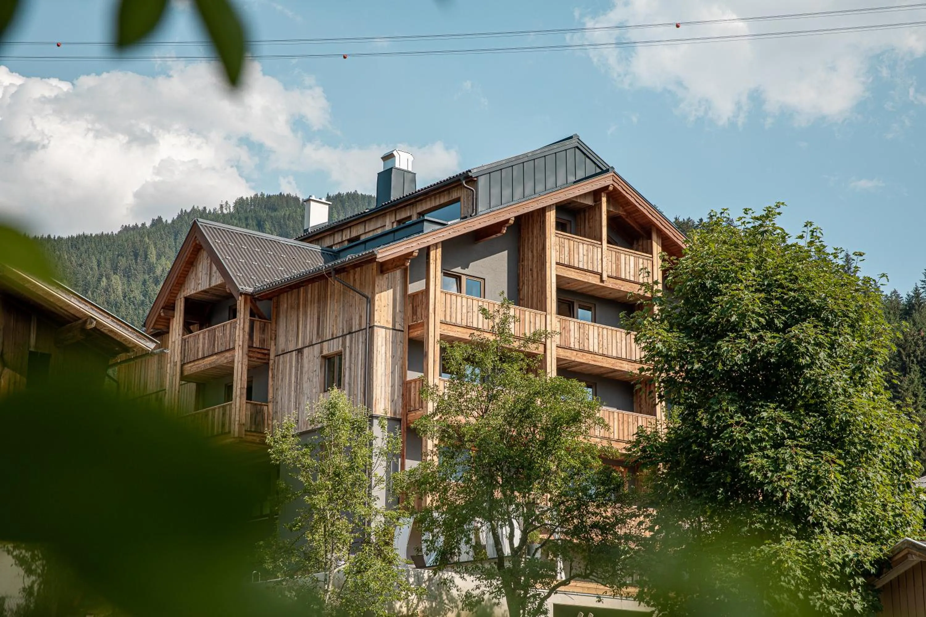 Property building in ALMMONTE SENSUM SUITES - Funky Living Hotel