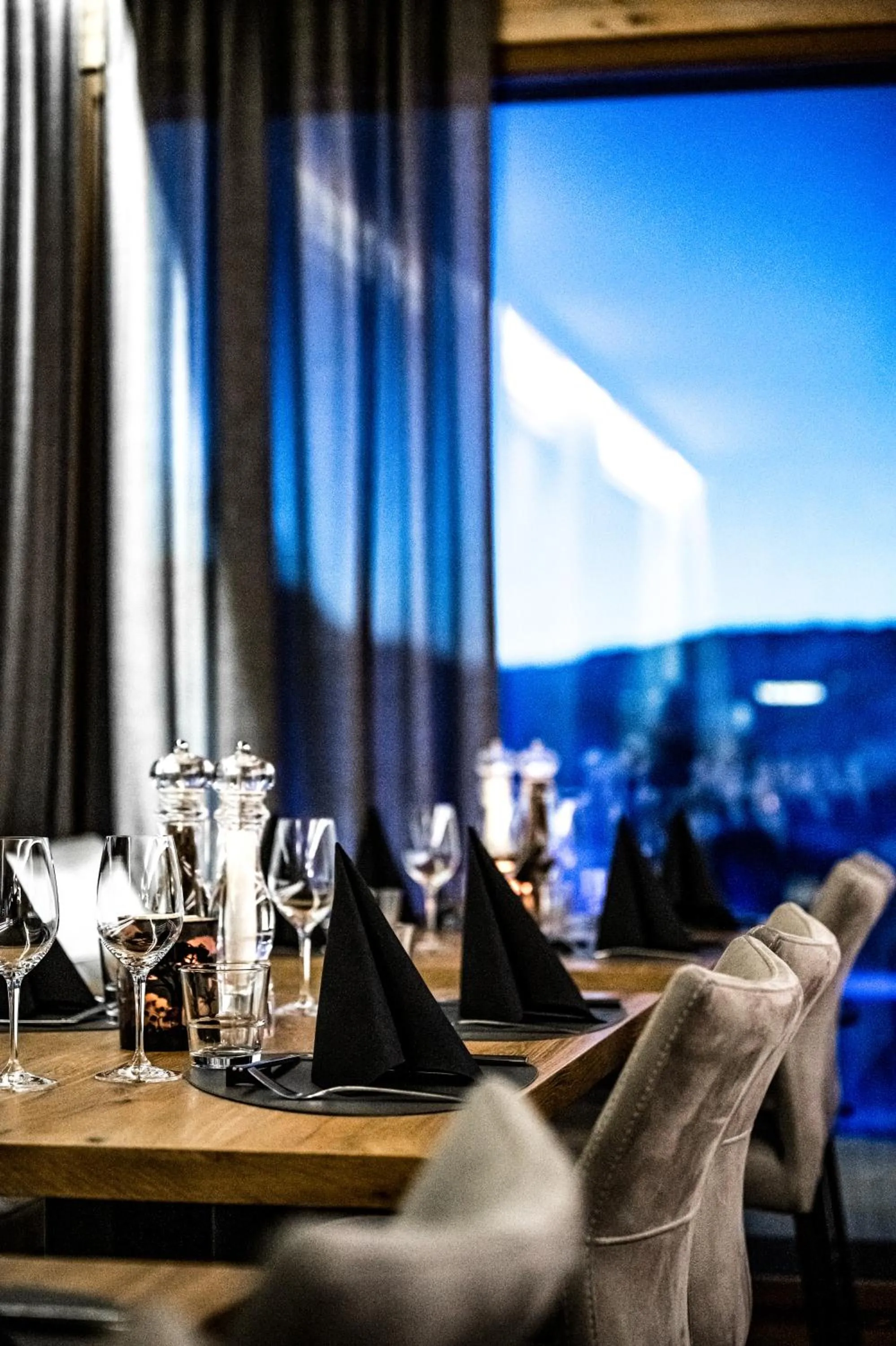 Restaurant/places to eat in ALMMONTE SENSUM SUITES - Funky Living Hotel