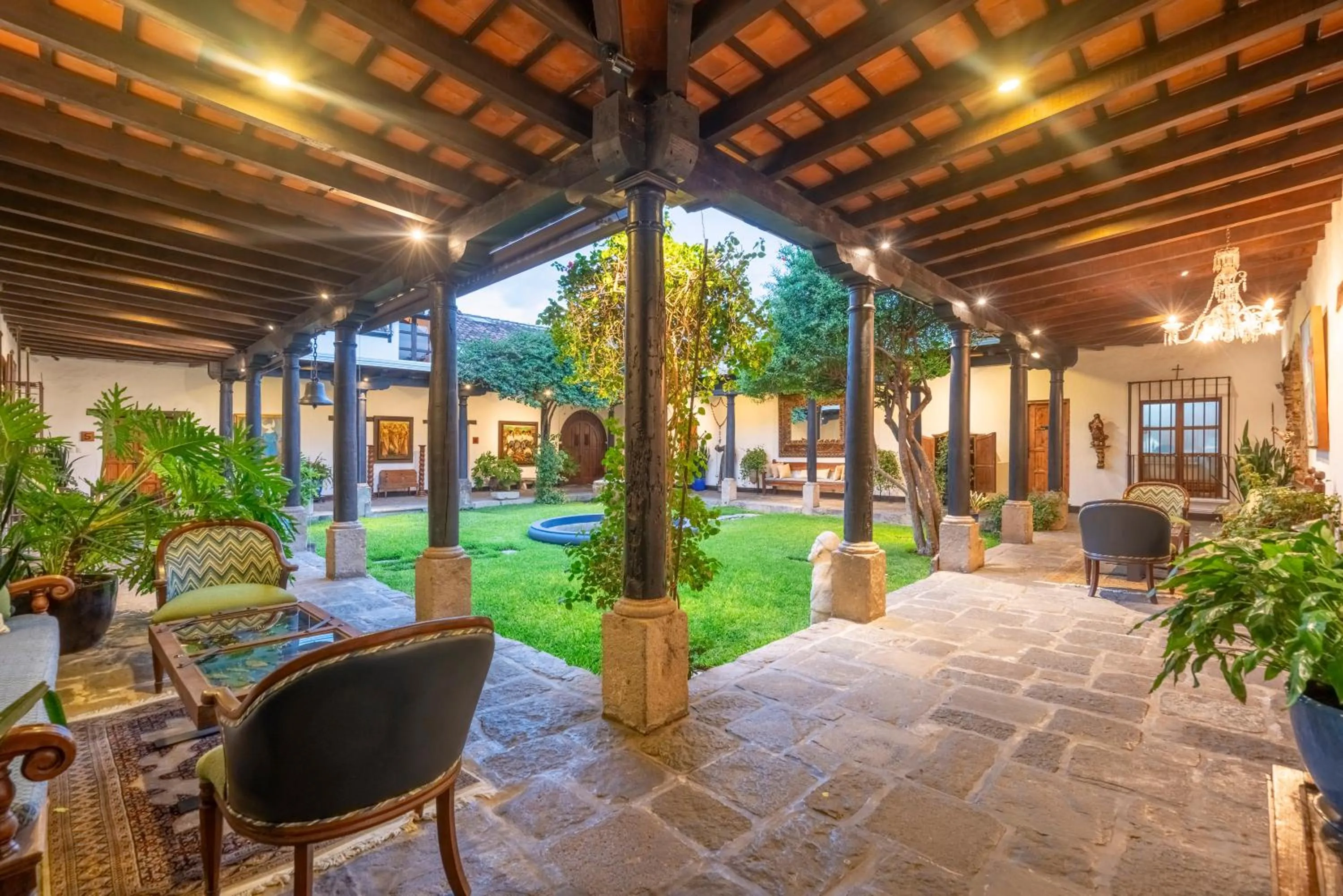 Patio in Las Cruces Boutique Hotel