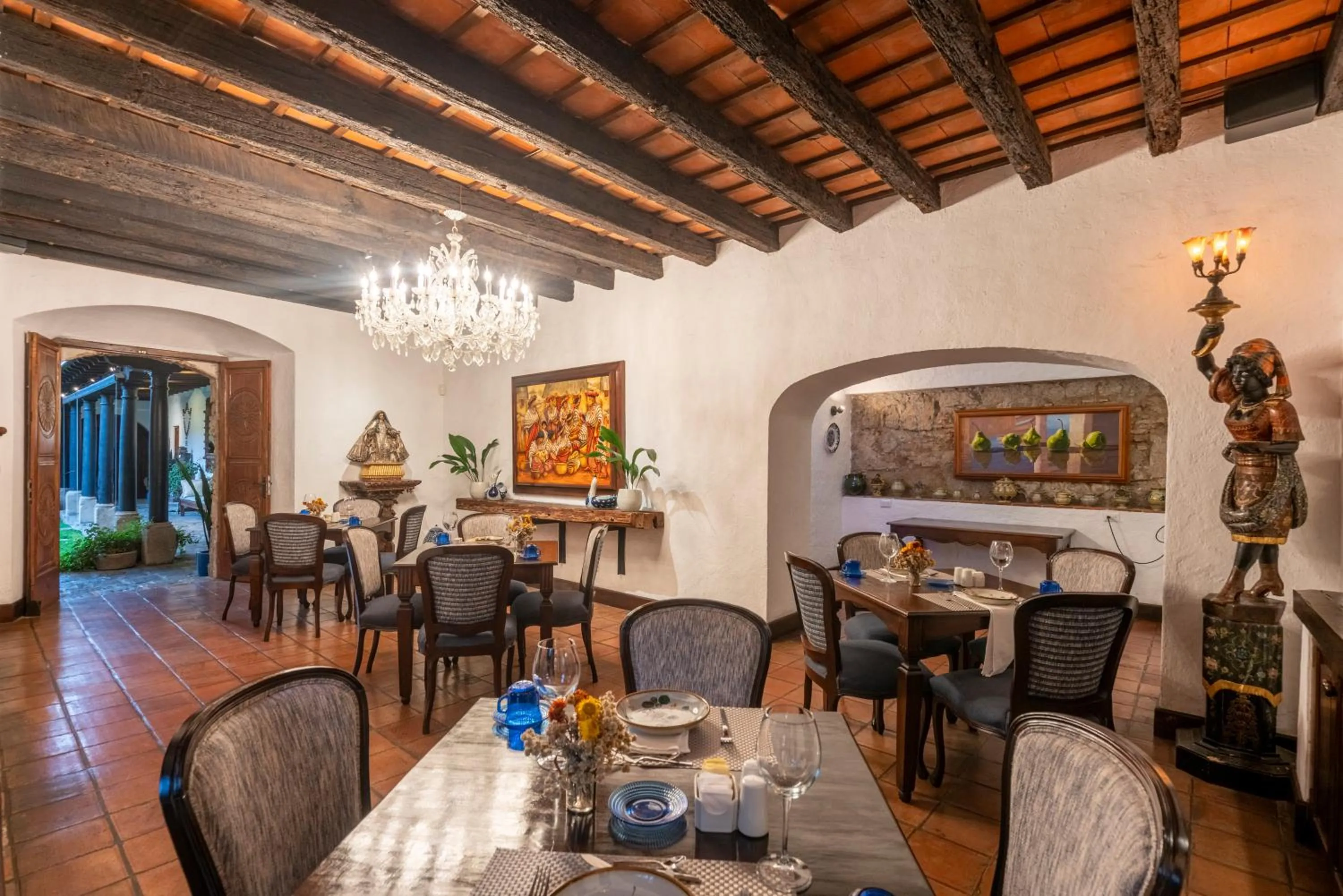 Restaurant/places to eat in Las Cruces Boutique Hotel