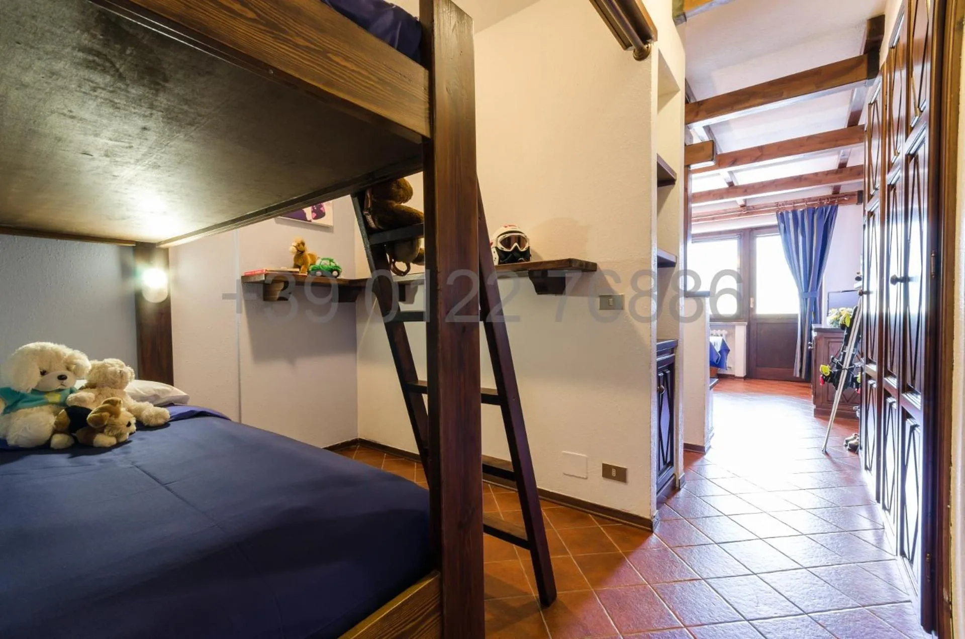 Living room, Bed in Resort Palace Sestriere 1 e 2