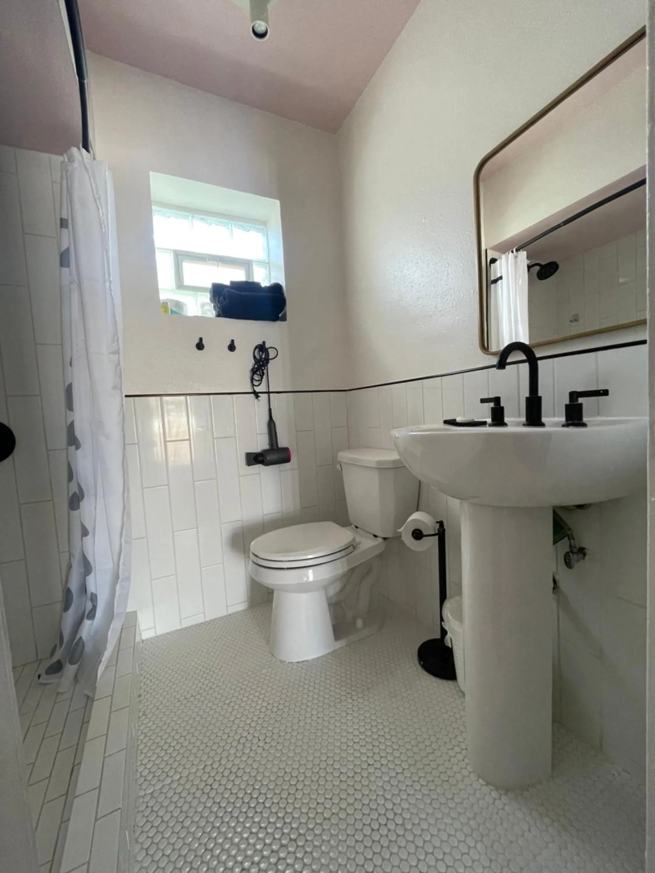 Shower in Rainbow Motel