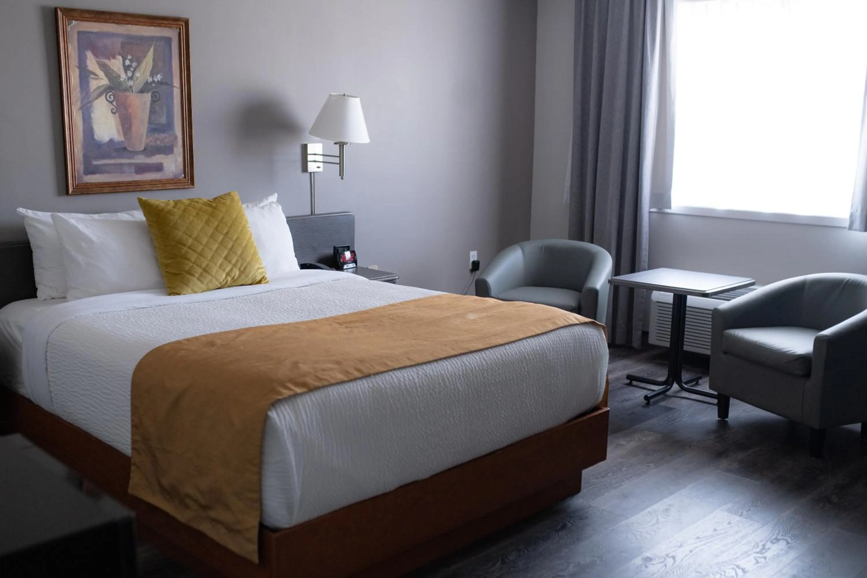 Bed in Hôtel Le Voyageur