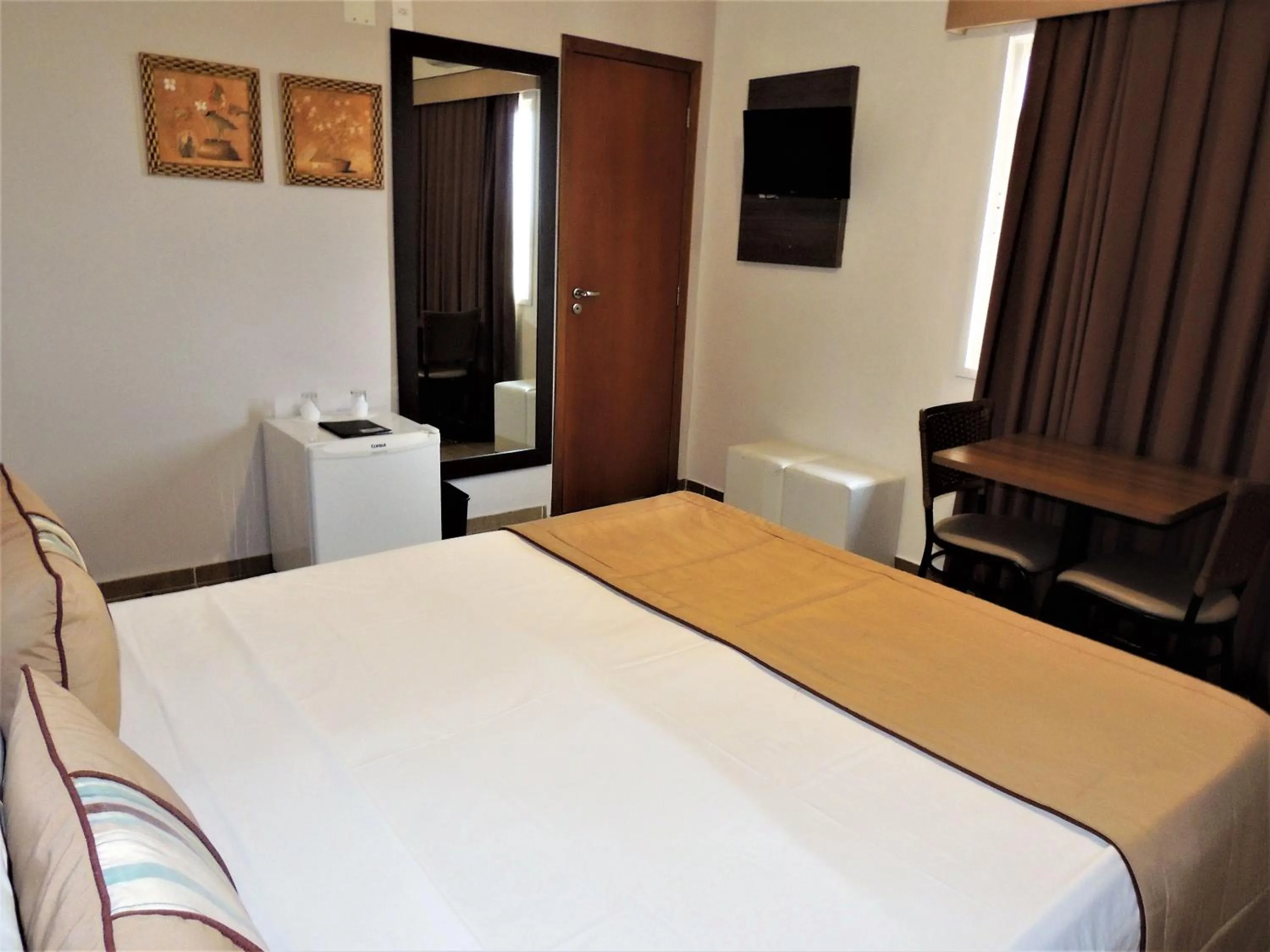 Bed in Hotel Água Viva - Cachoeira Paulista - SP - Próximo a Canção Nova