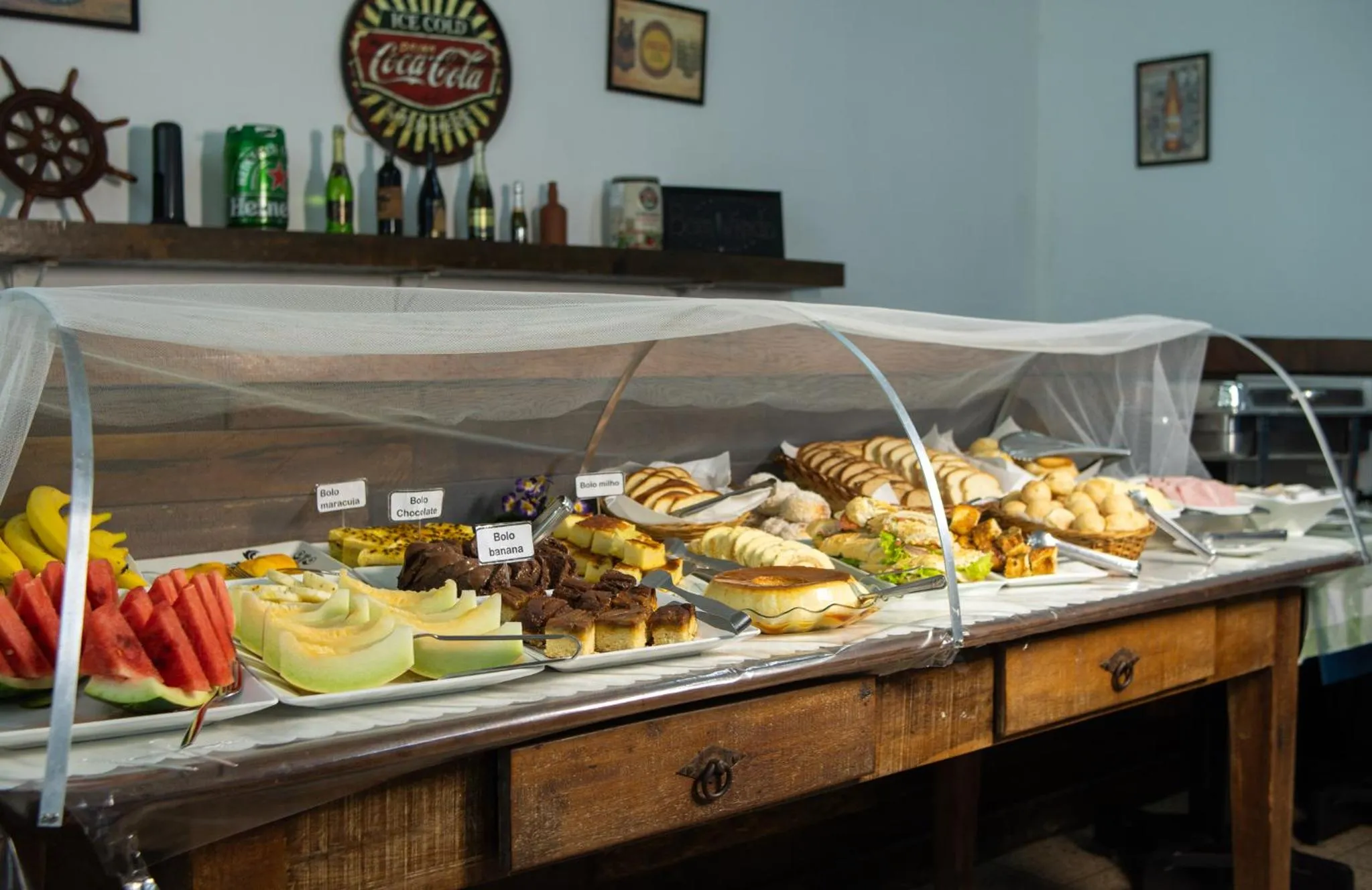 Breakfast in Pousada La Naila