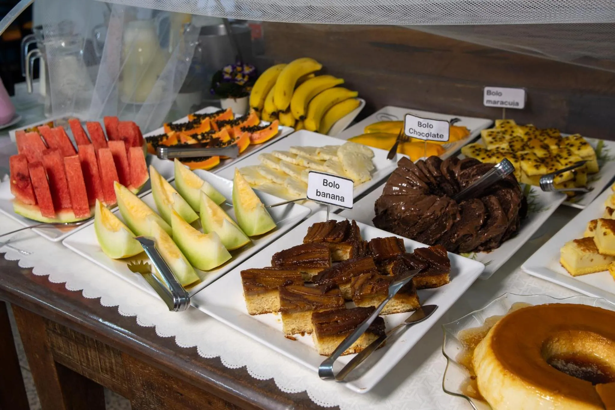 Breakfast in Pousada La Naila