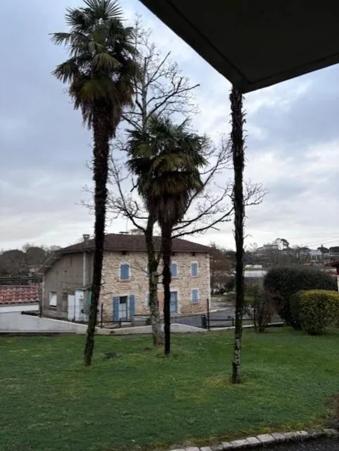 Hôtel Studios Les Acacias