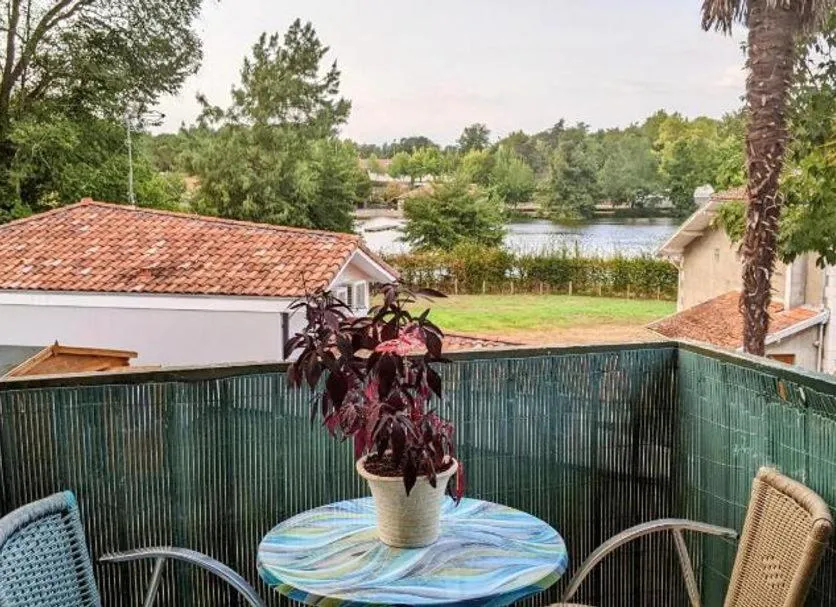 Hôtel Studios Les Acacias