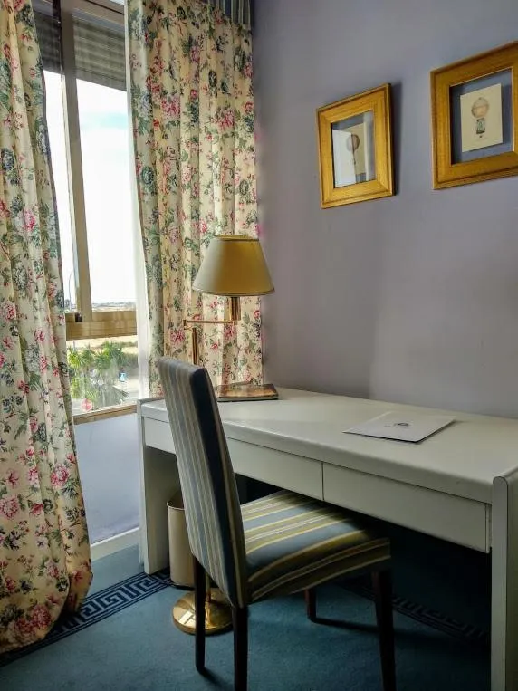 Bedroom in Hotel Las Cigüeñas