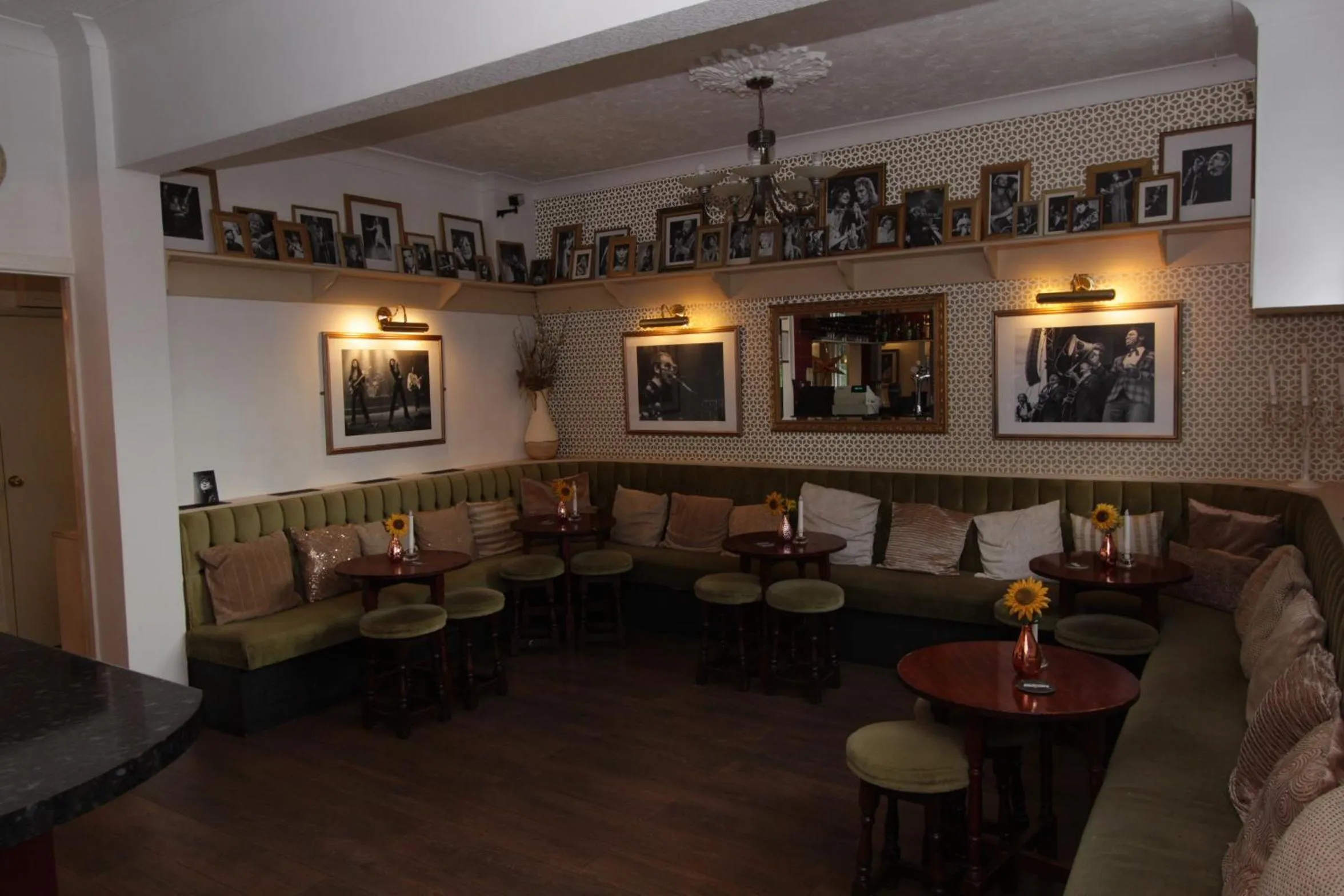 Lounge or bar in Abbey Grange Hotel