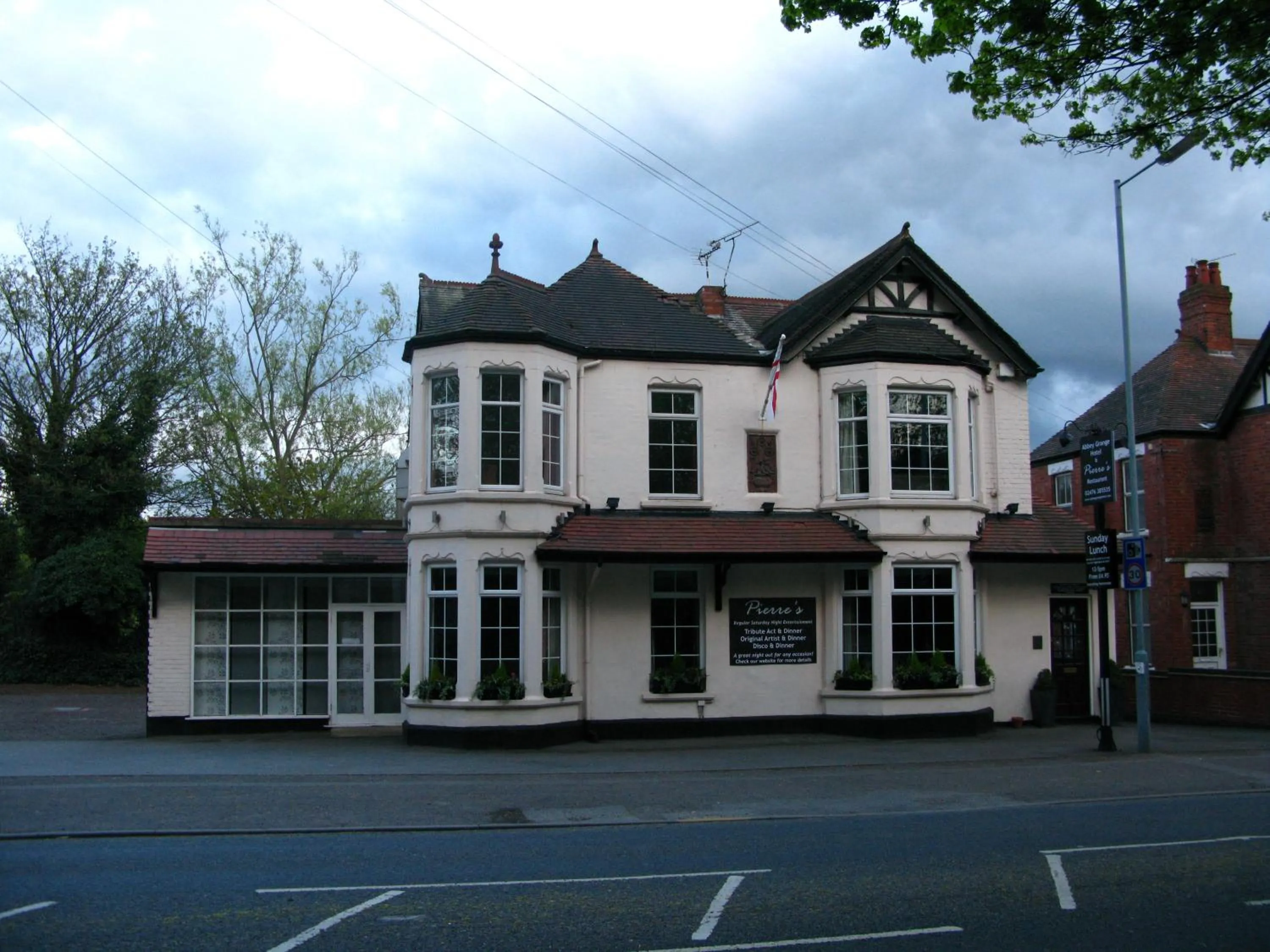 Facade/entrance in Abbey Grange Hotel
