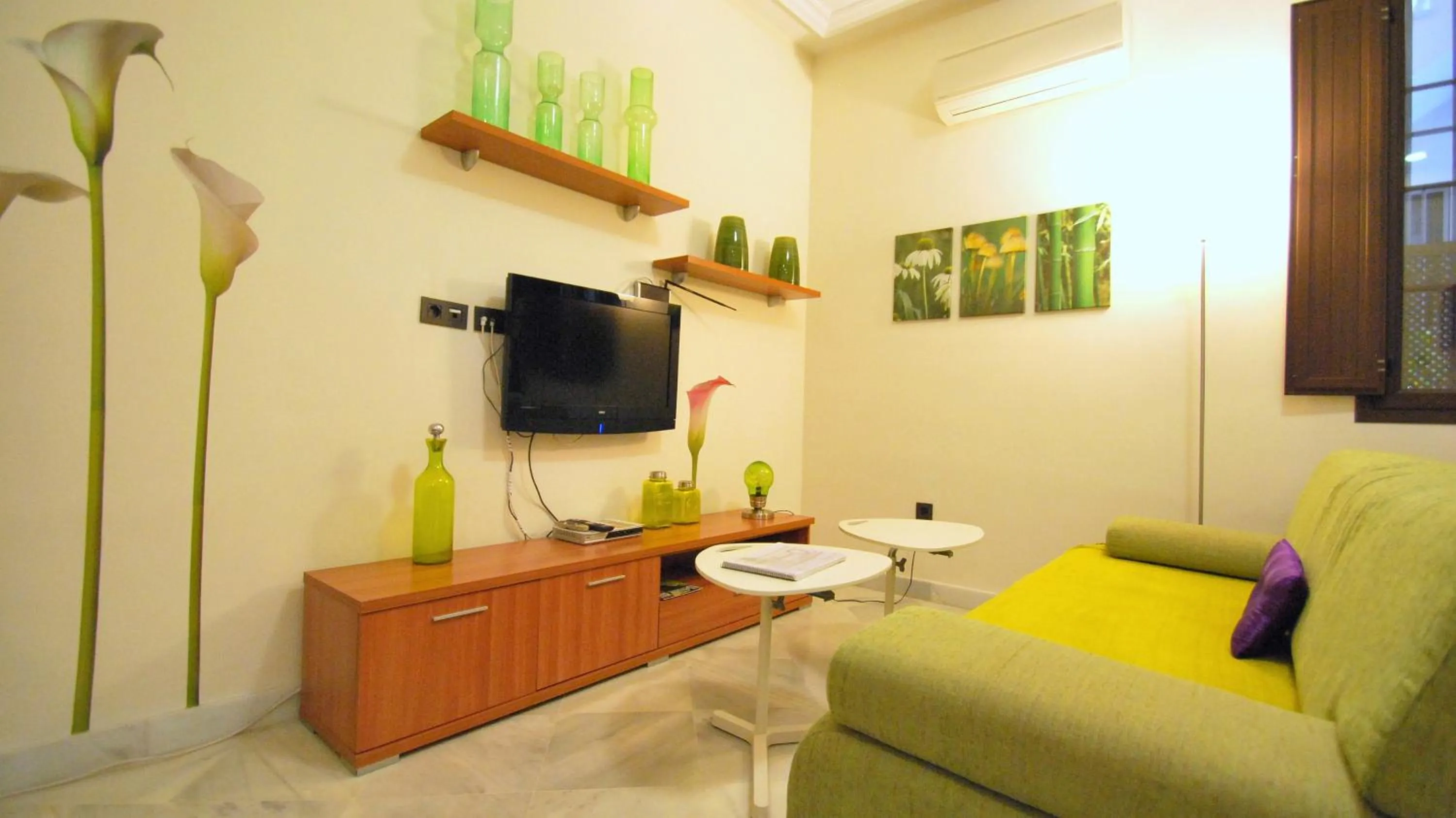 Living room in Living-Sevilla Apartments San Lorenzo