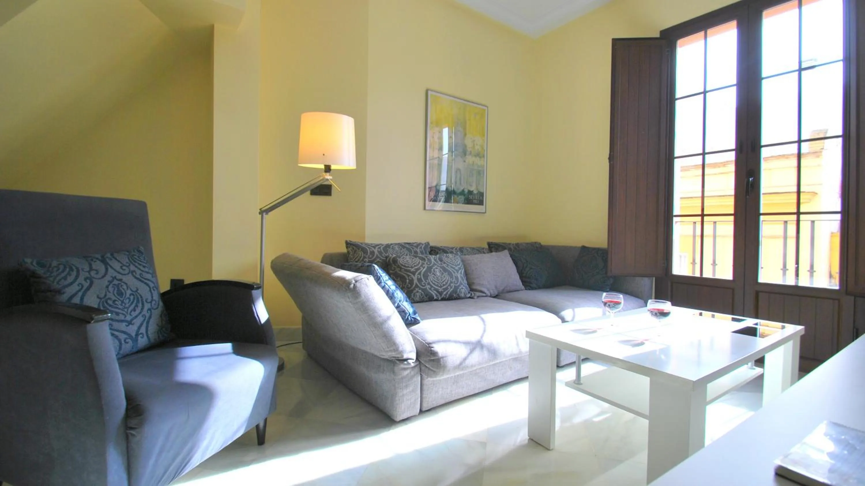 Living room in Living-Sevilla Apartments San Lorenzo