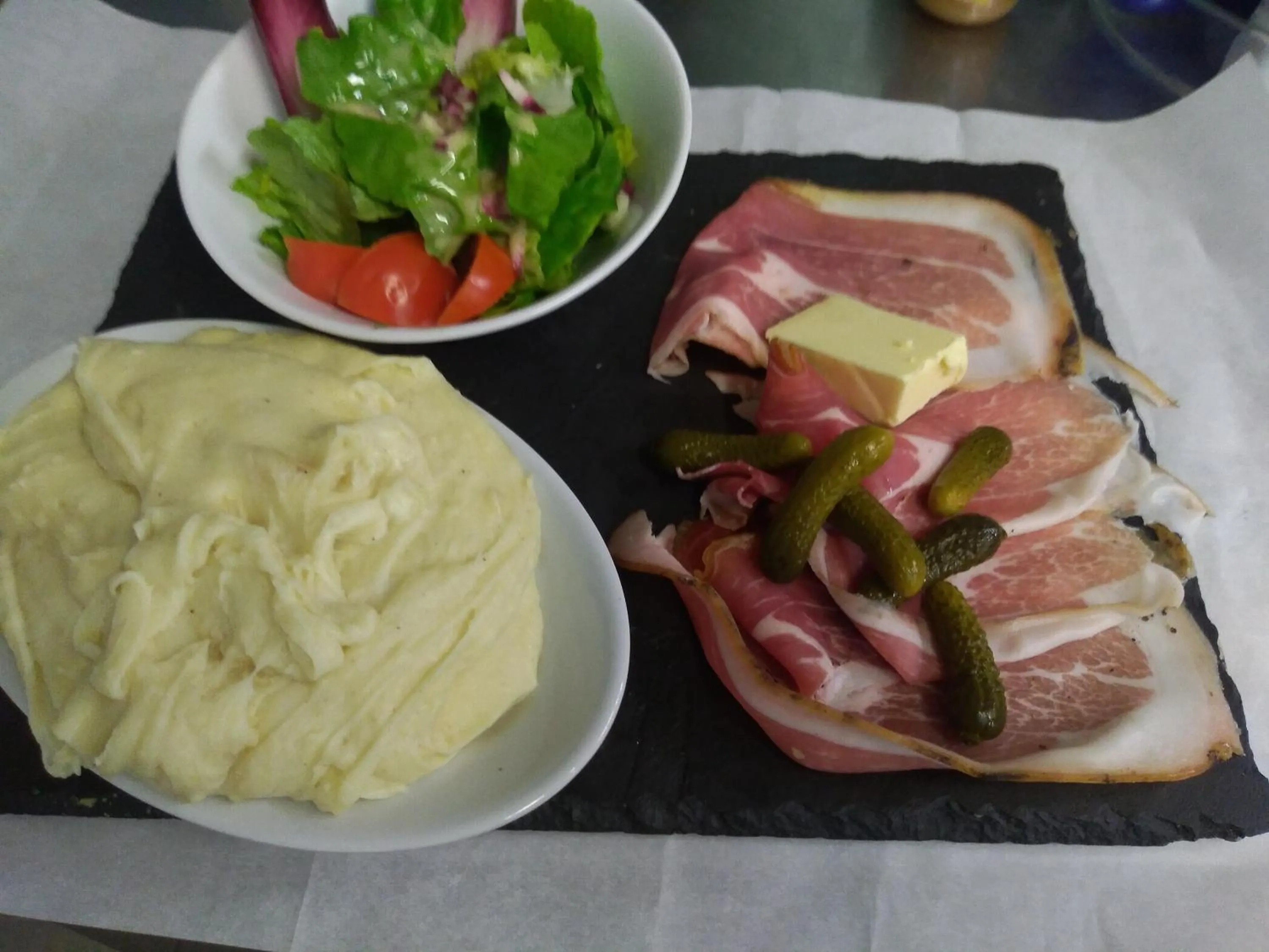 Food in le lion d'or