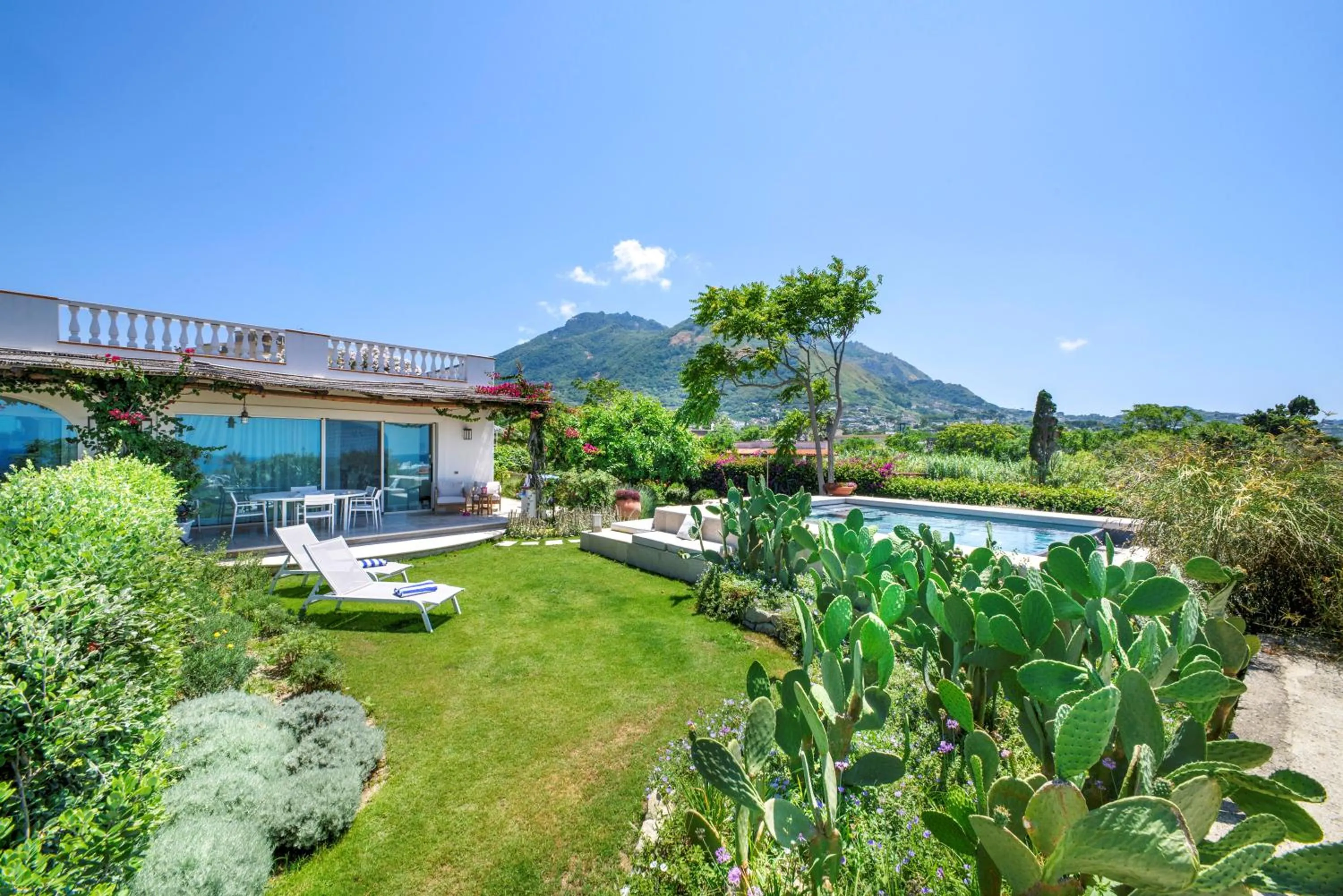 Garden in OraBlu Villas