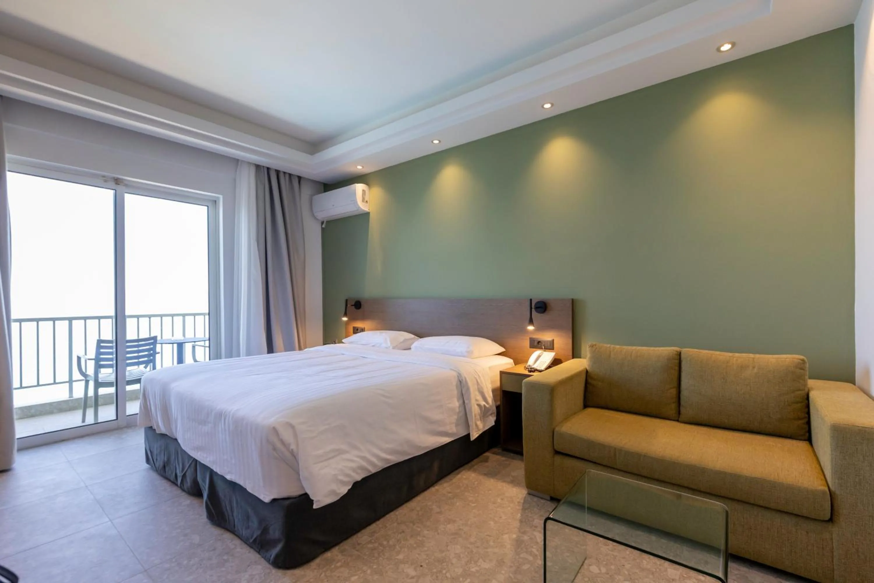 Bed in Messinian Bay