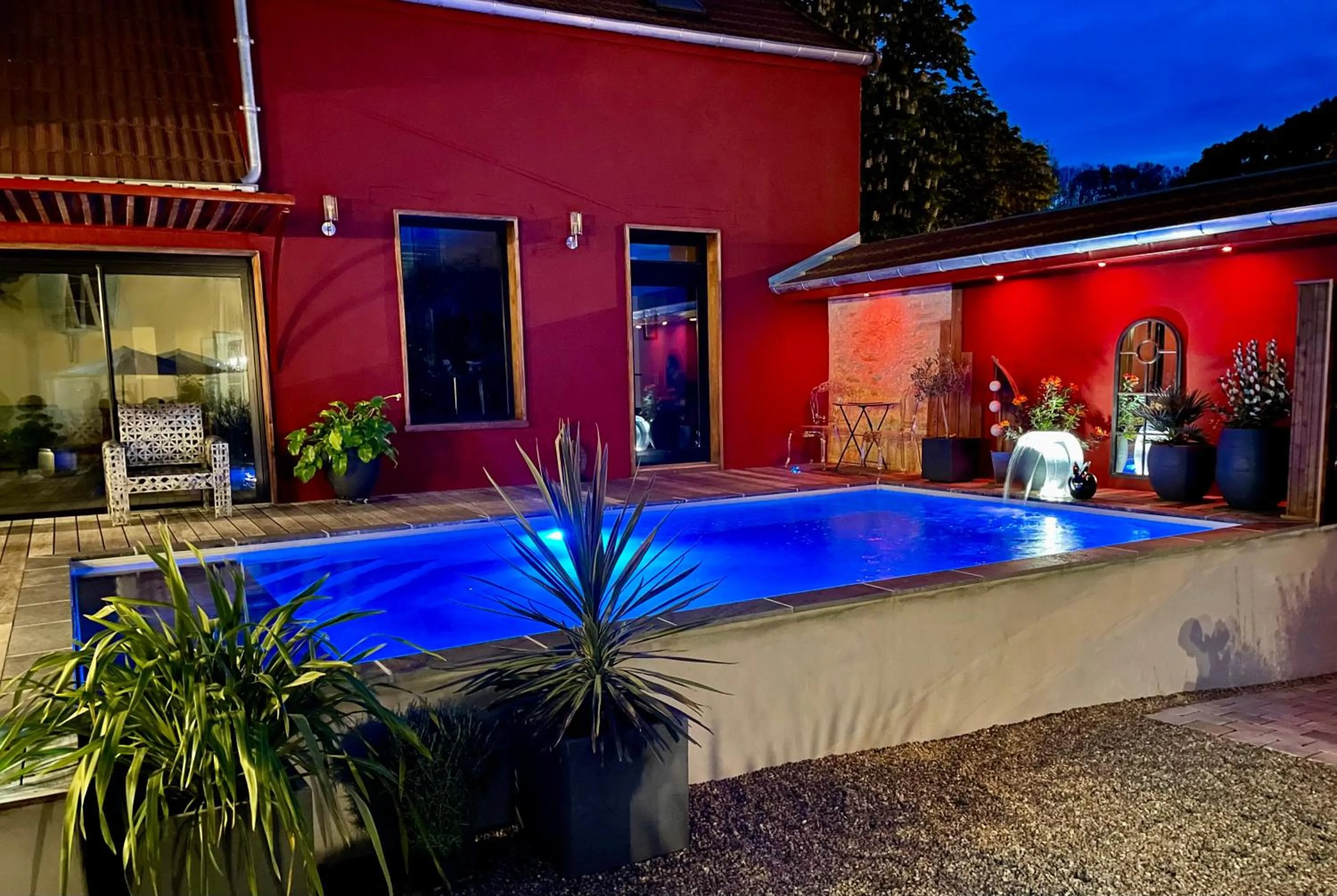 Swimming pool in Chambres d'Hôte Le Clos de L'Argolay