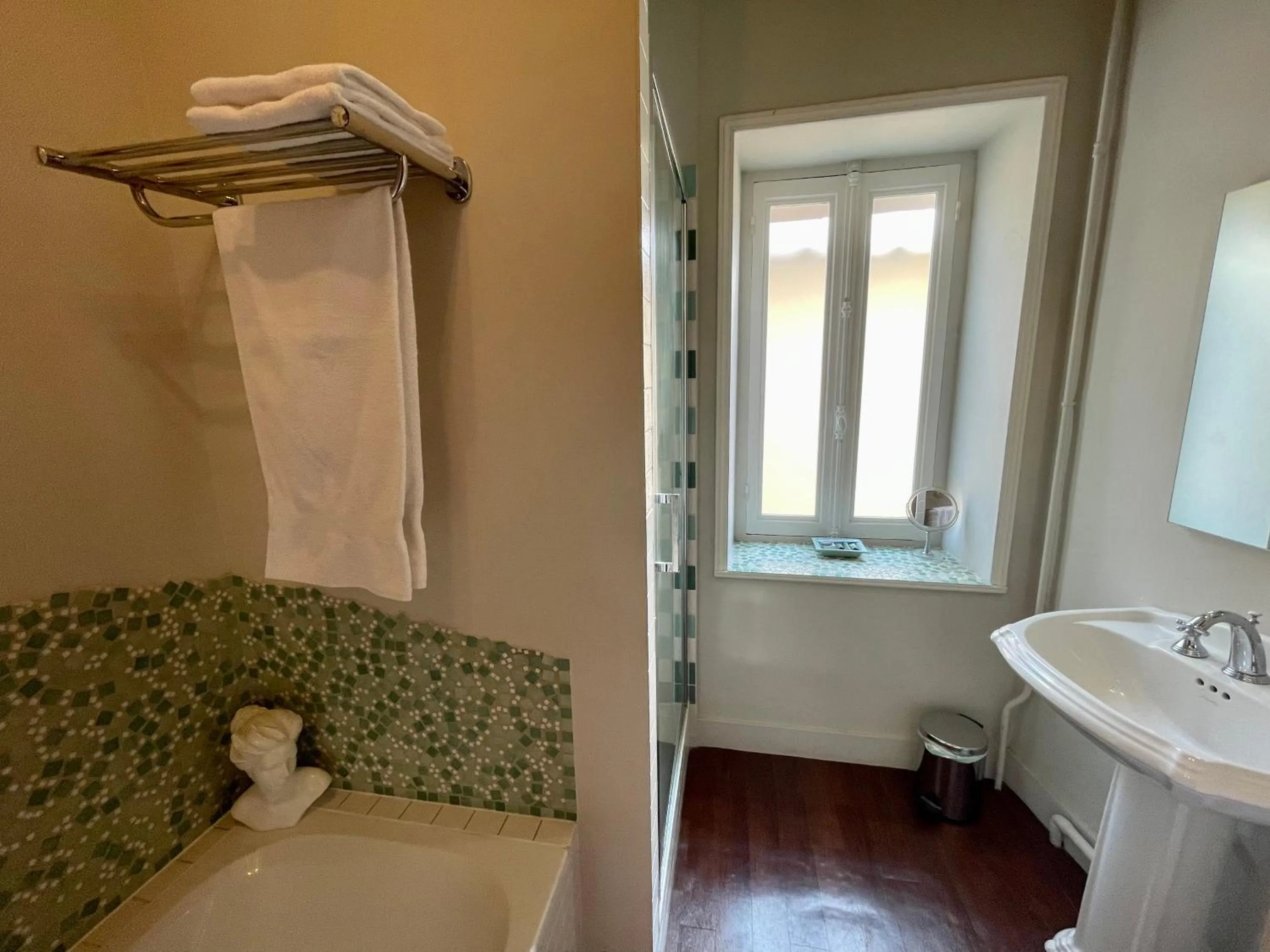 Bathroom in Chambres d'Hôte Le Clos de L'Argolay