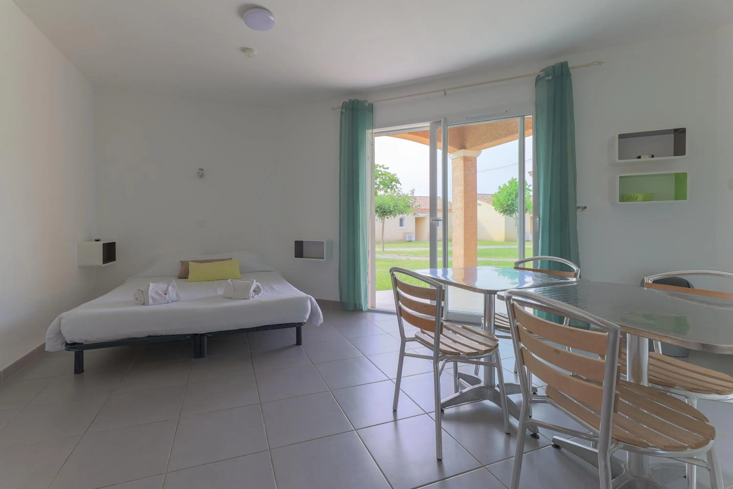 Bed in Park & Suites Village Gorges de l'Hérault-Cévennes