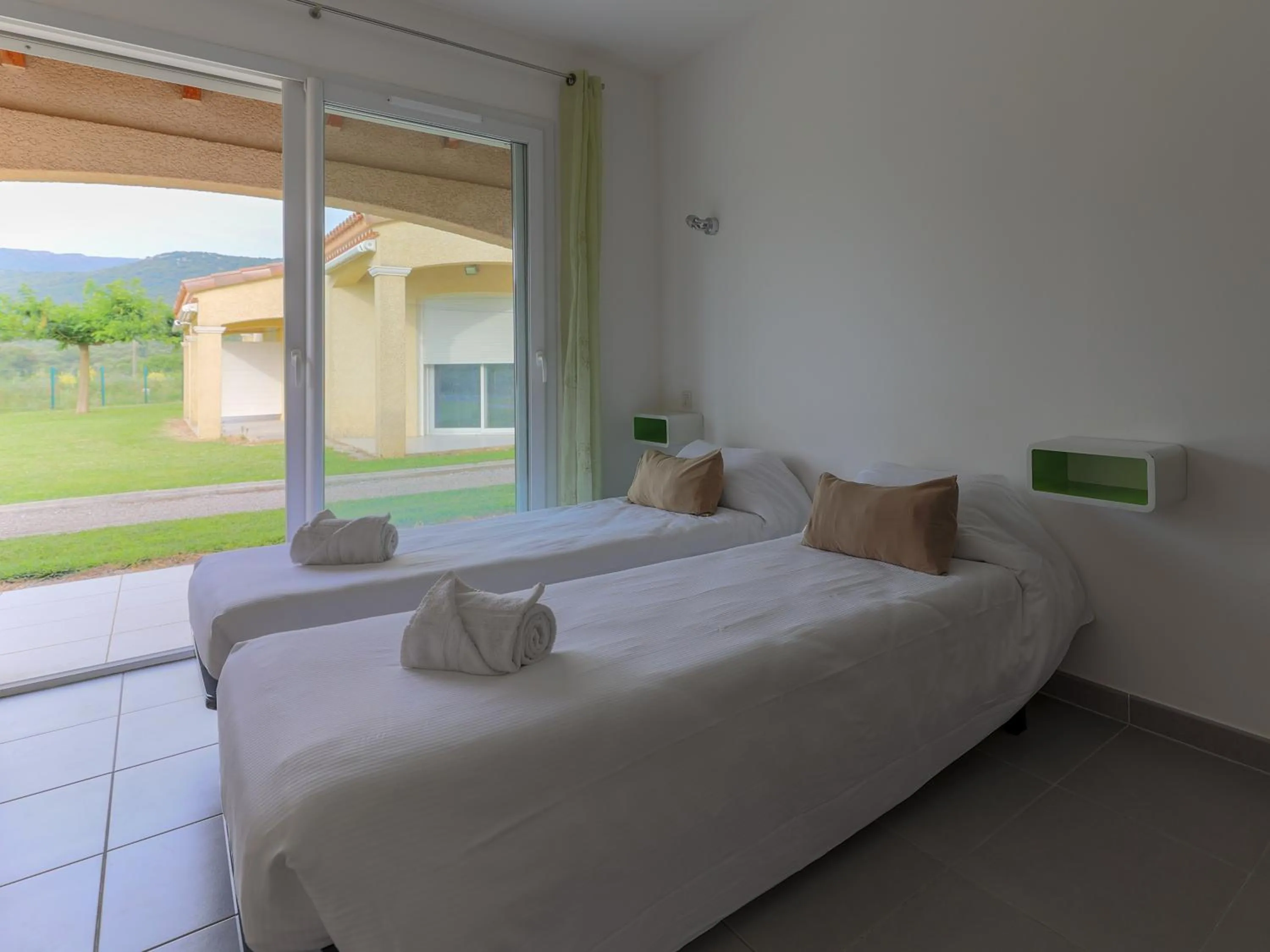 Bed in Park & Suites Village Gorges de l'Hérault-Cévennes