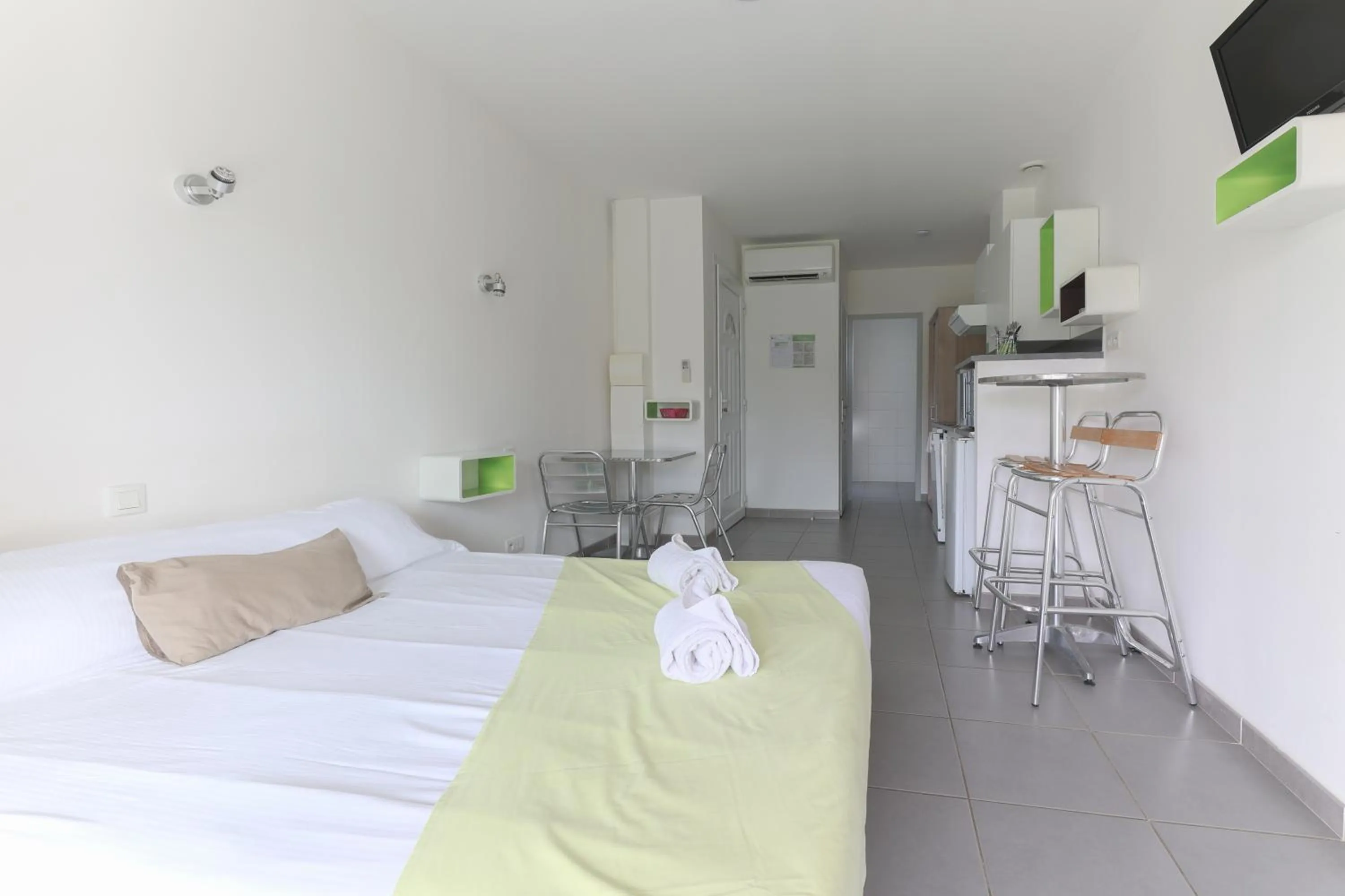 Bed in Park & Suites Village Gorges de l'Hérault-Cévennes