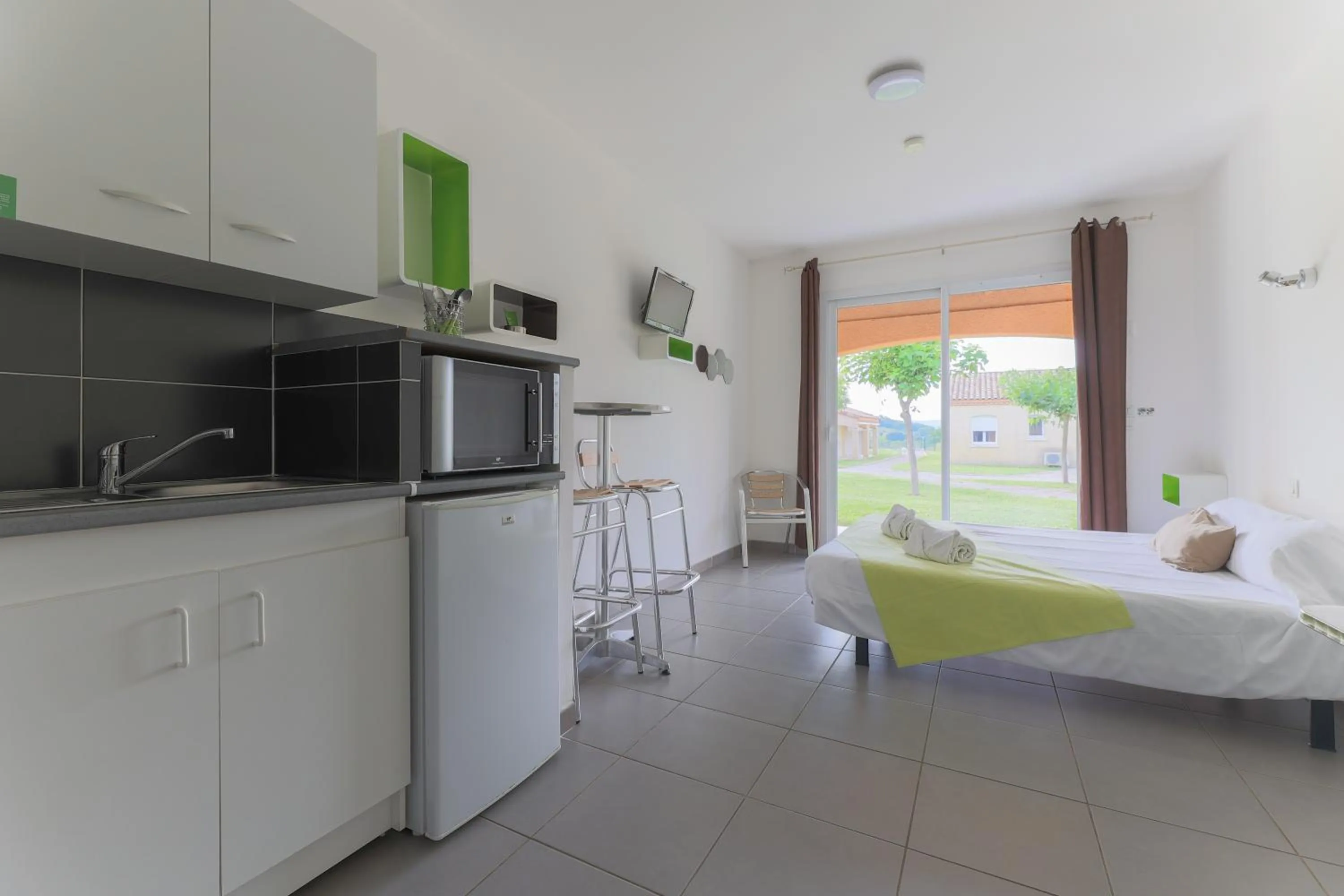 Bed in Park & Suites Village Gorges de l'Hérault-Cévennes