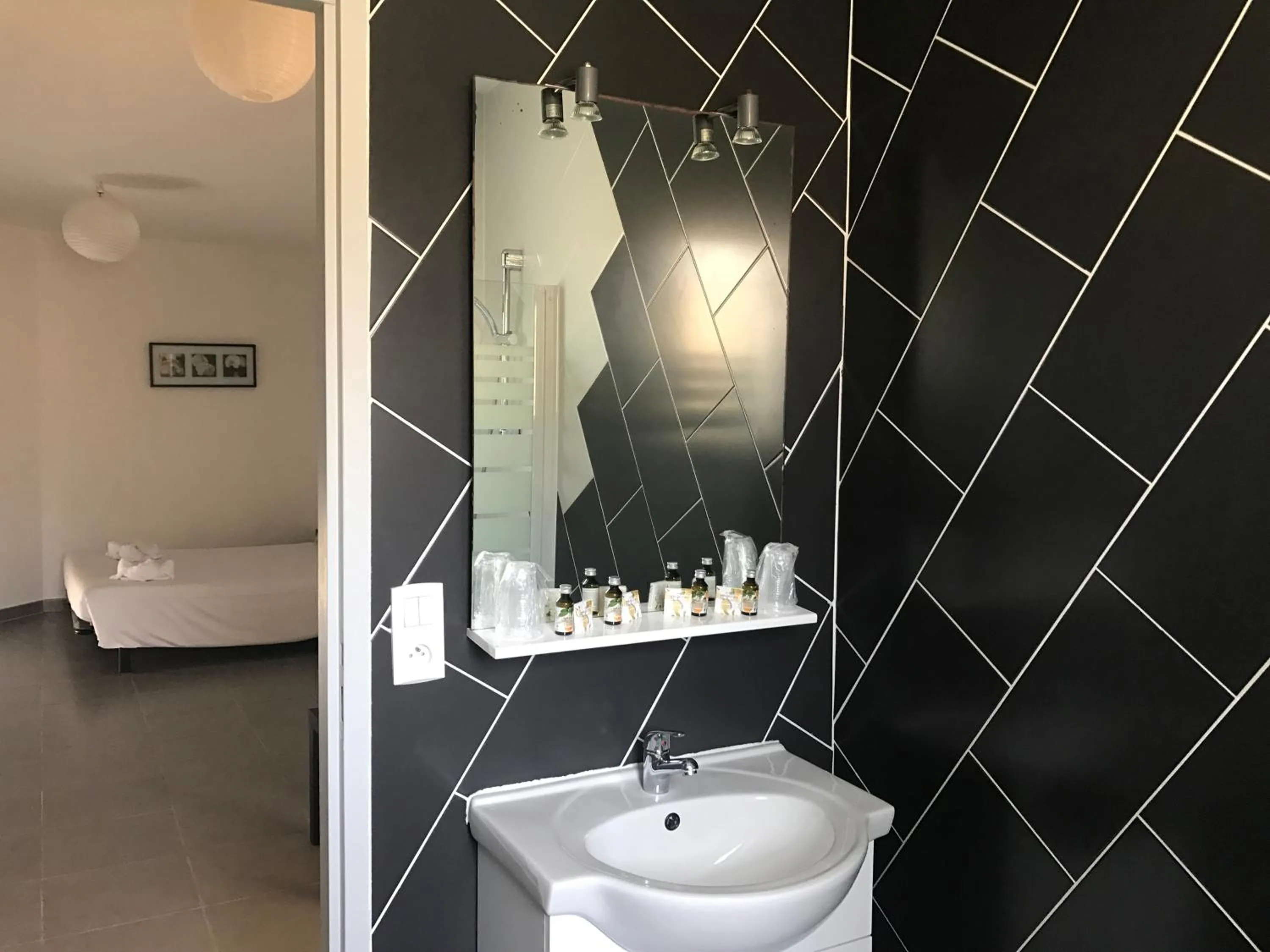 Bathroom in Park & Suites Village Gorges de l'Hérault-Cévennes