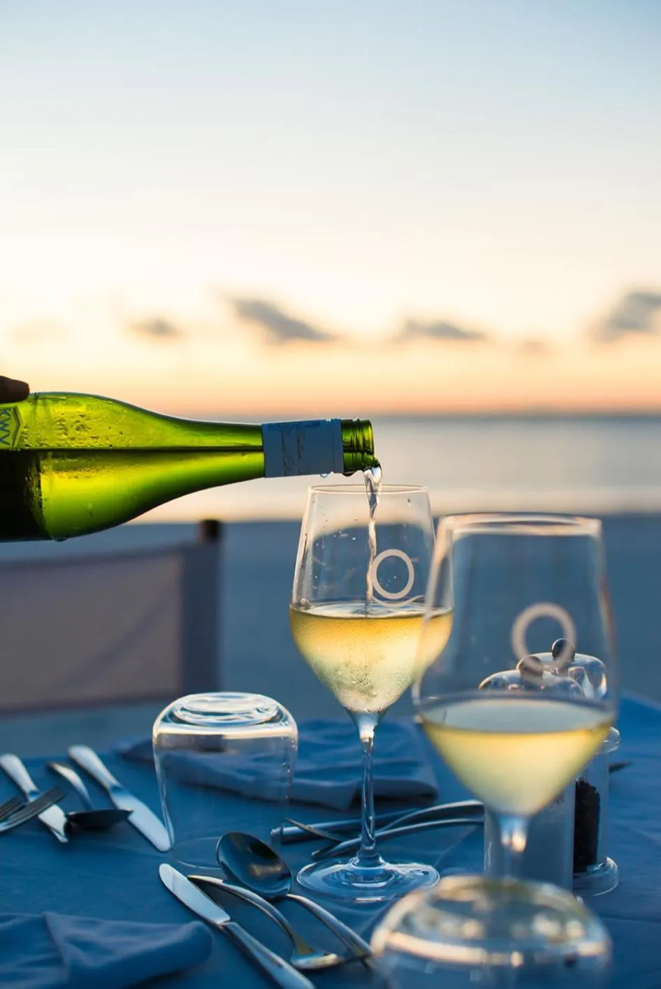 Restaurant/places to eat in Konokono Beach Resort and Isaraya Luxury Overwater Villas