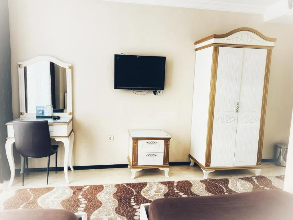 Photo of the whole room in Seref Hotel