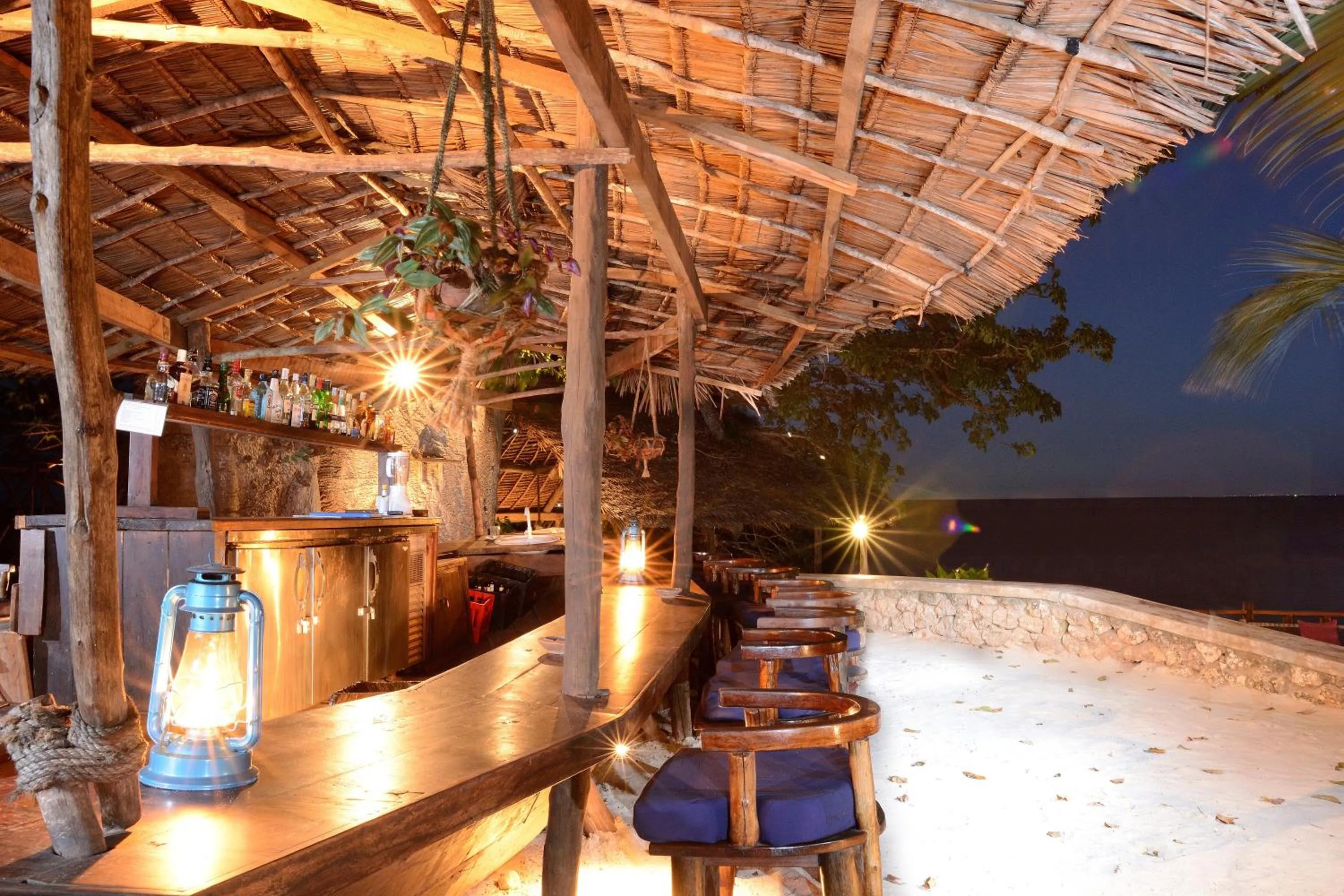 Lounge or bar in Fumba Beach Lodge