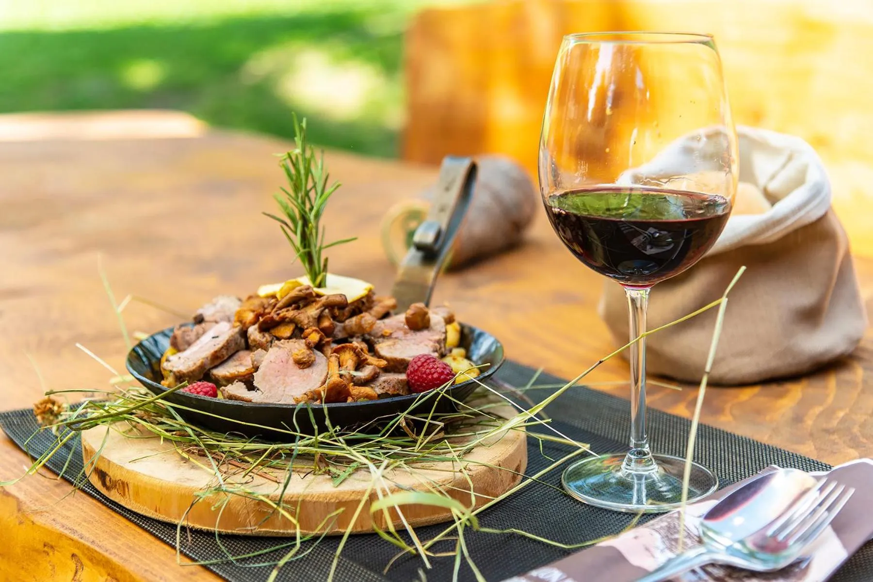 Food and drinks in Hotel Al Lago