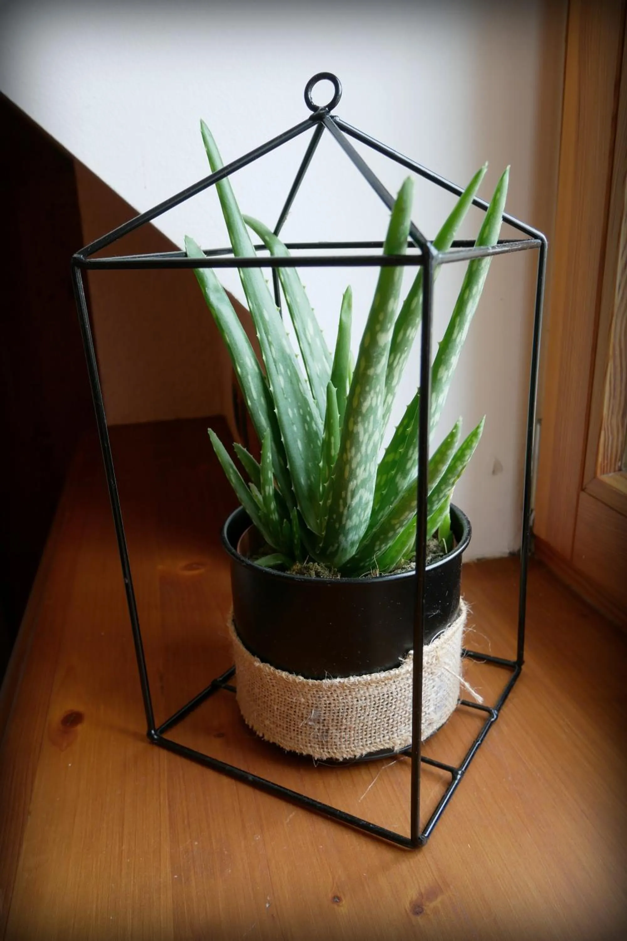 Decorative detail in Auberge de la Rivière