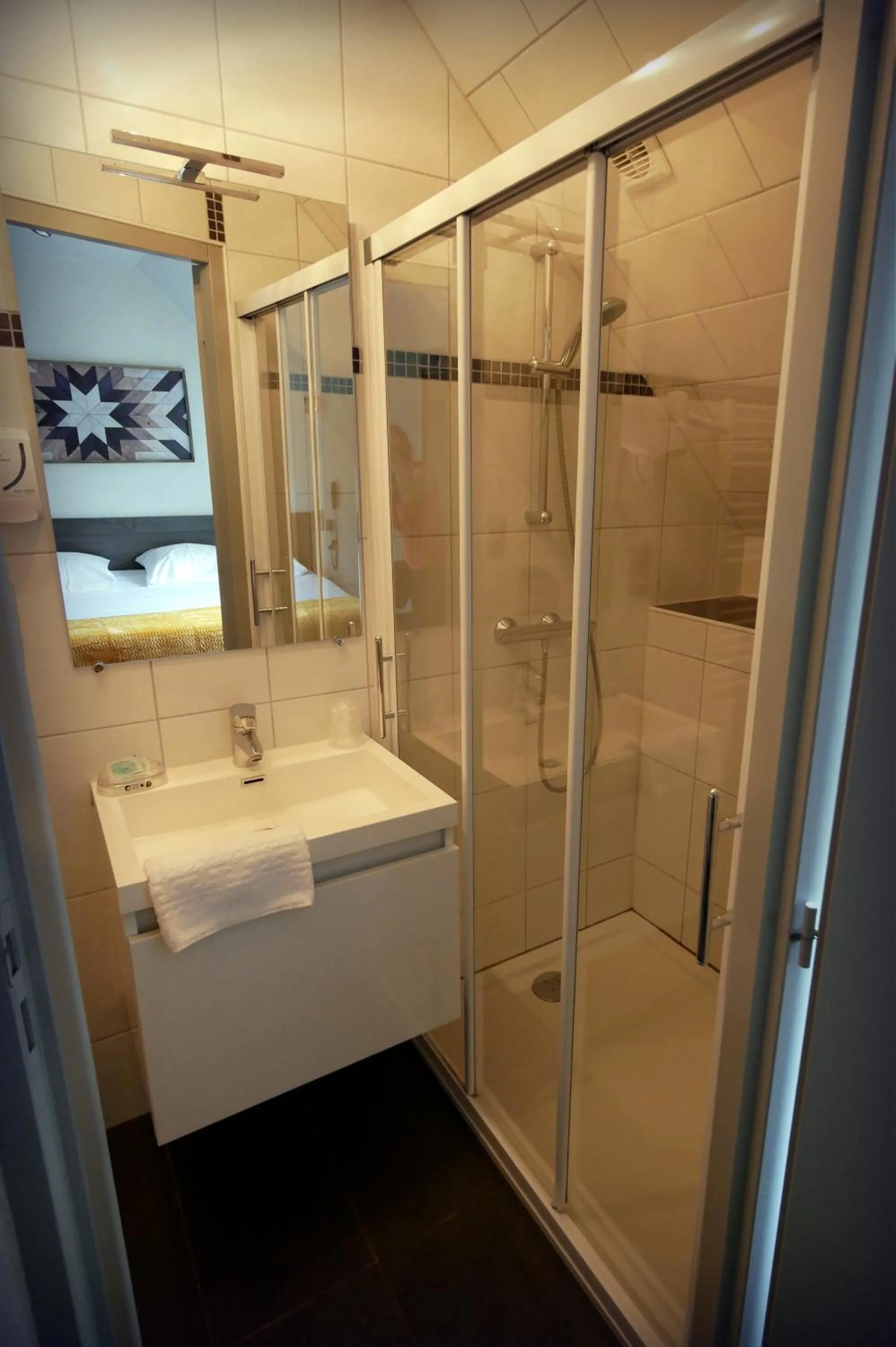 Bathroom in Auberge de la Rivière