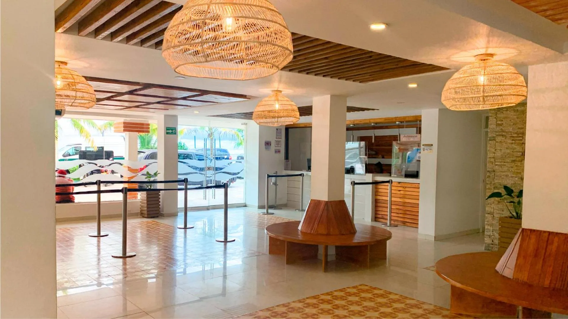 Living room in Hotel Blue Cove by On vacation