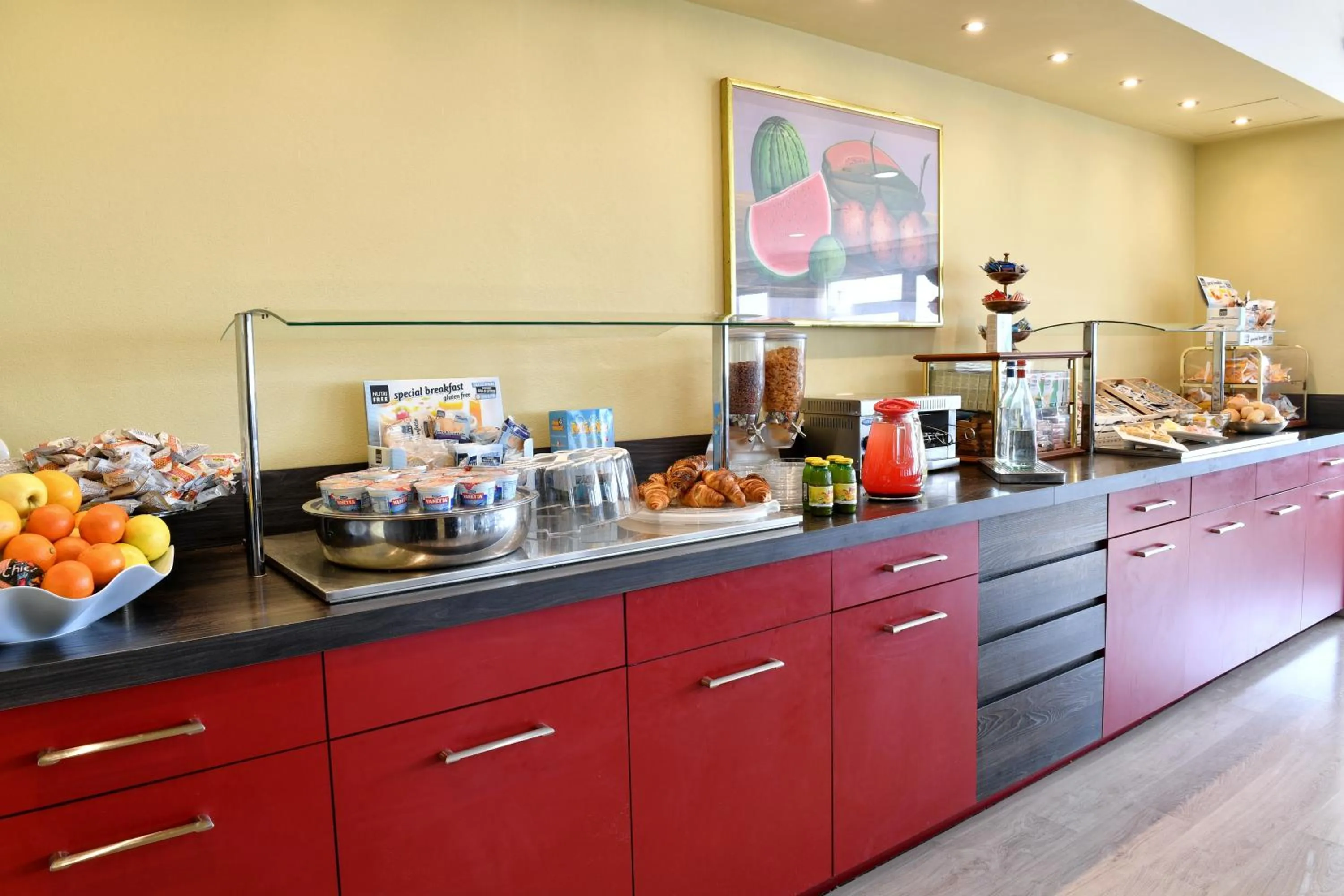 Coffee/tea facilities in Hotel Motel Europa