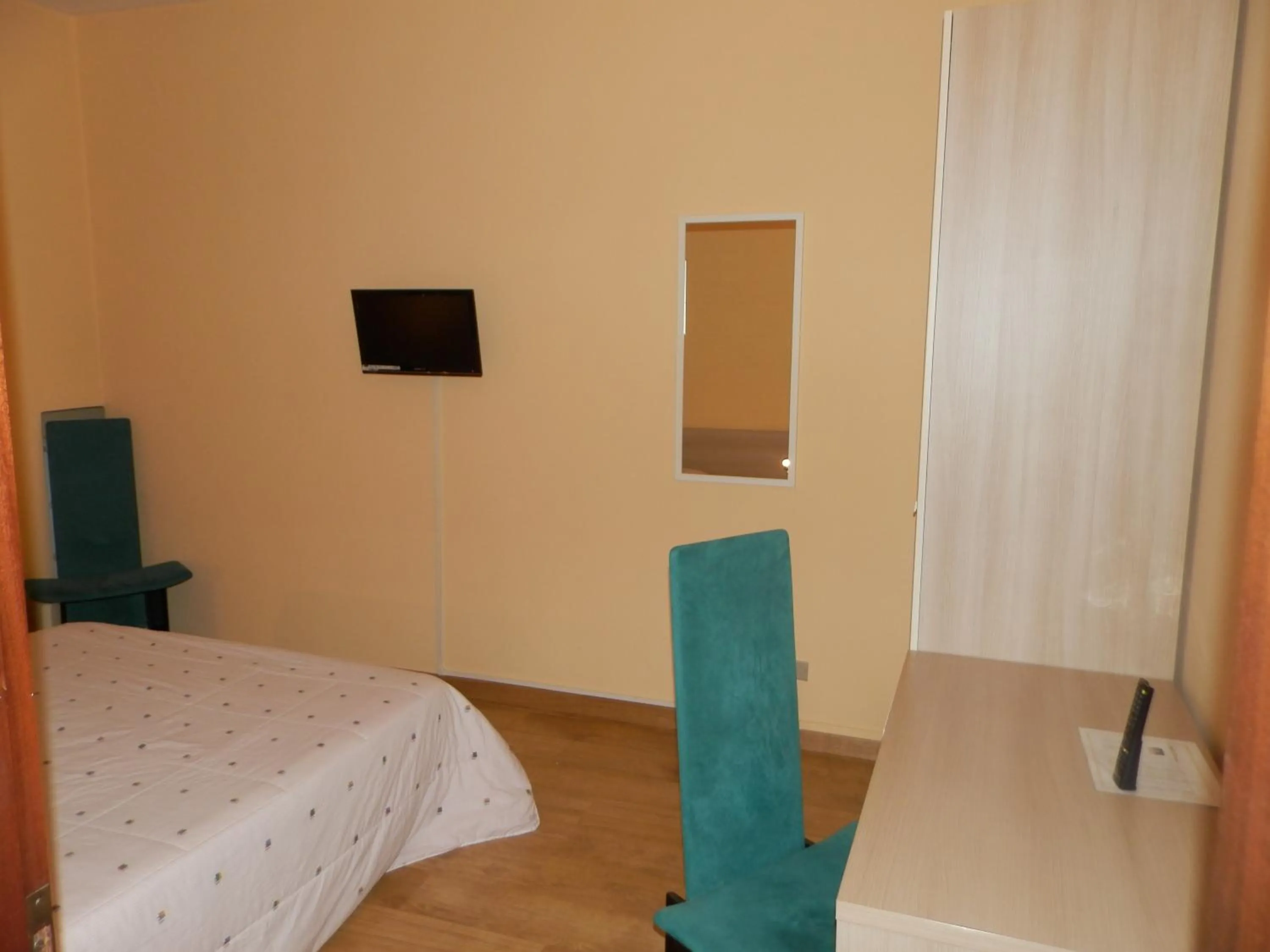 Photo of the whole room, Bed in Hotel Motel Europa