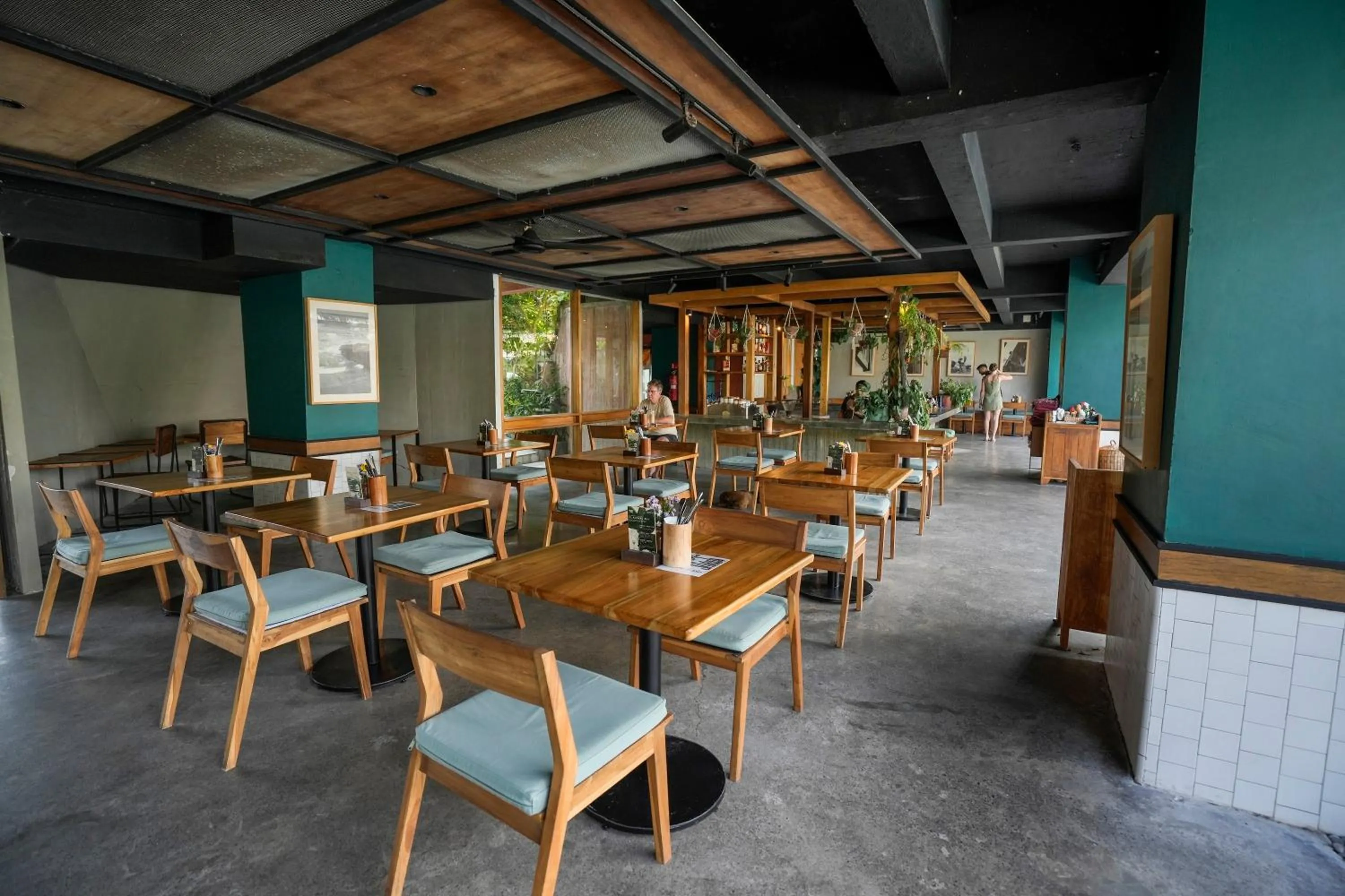 Restaurant/places to eat in Shore Amora Canggu
