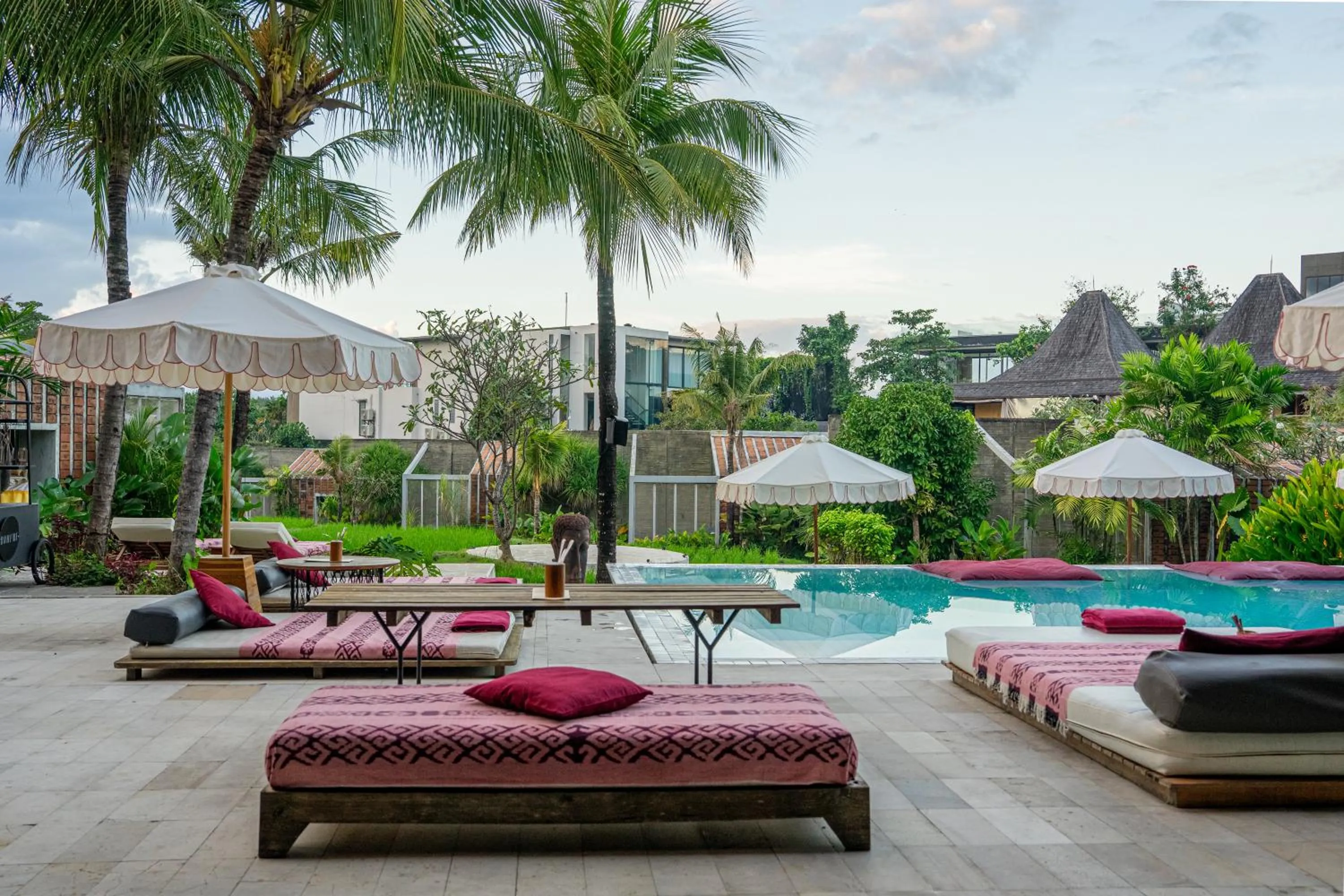 Restaurant/places to eat in Shore Amora Canggu